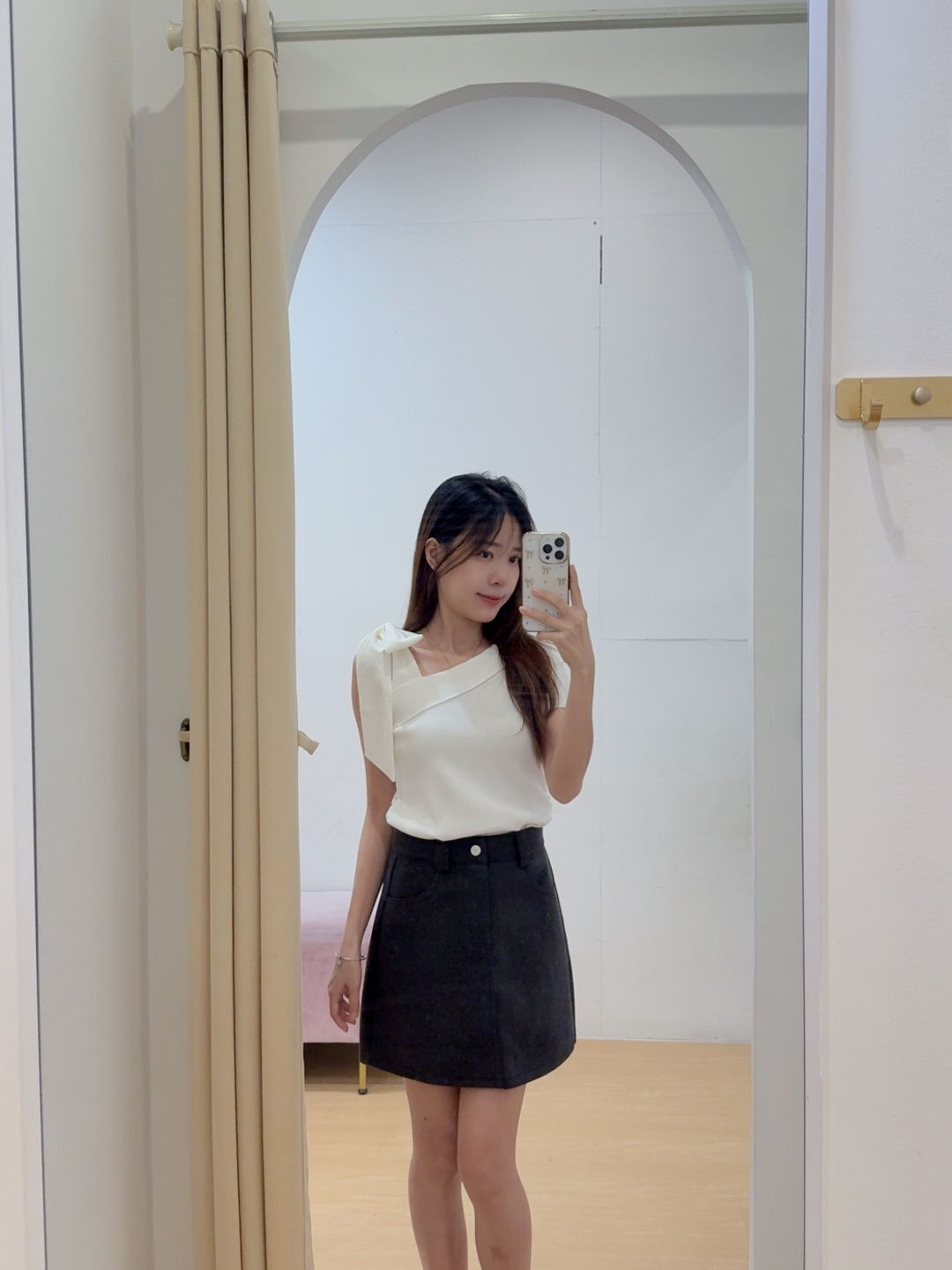 斜肩蝴蝶结绑带针织上衣 R2908