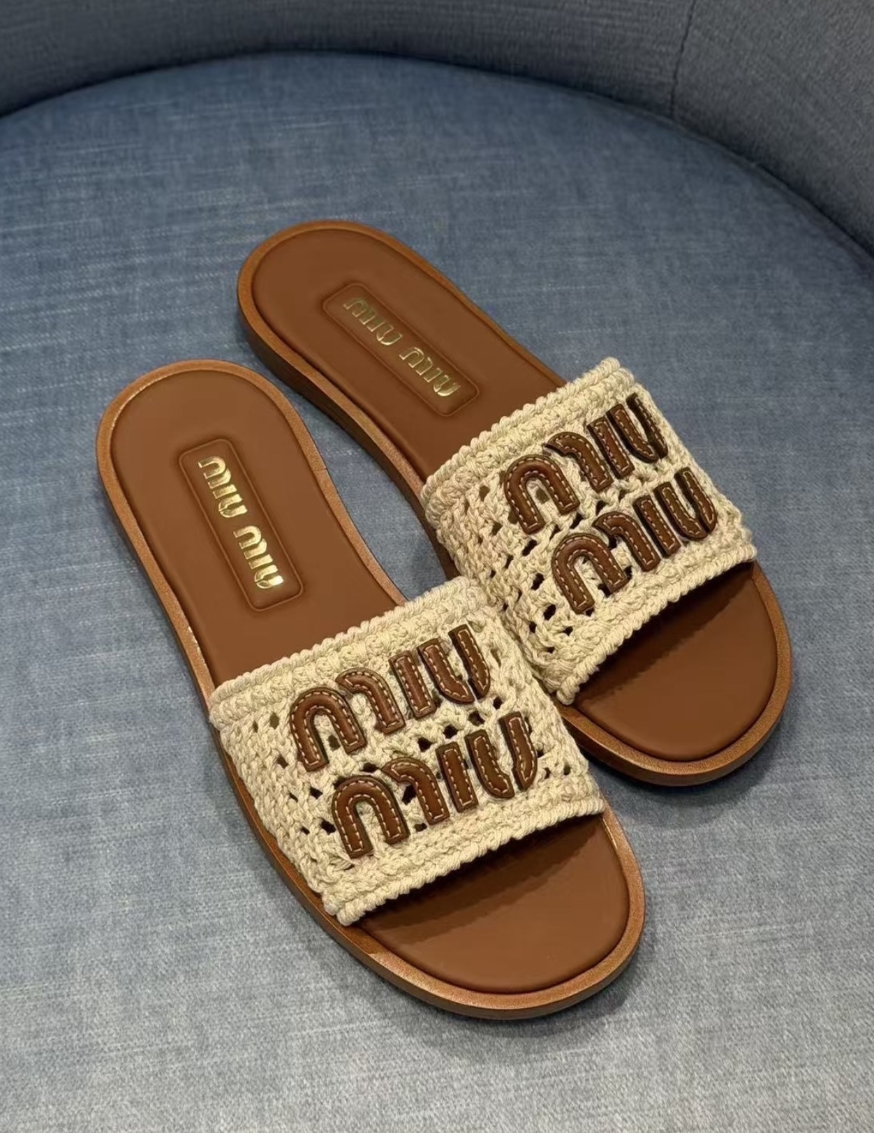 夏季新款 🆕訂貨📮MIUMIU編織拖鞋 Color Ivory Size 36/36.5/37/37.5/38/38.5/39/40