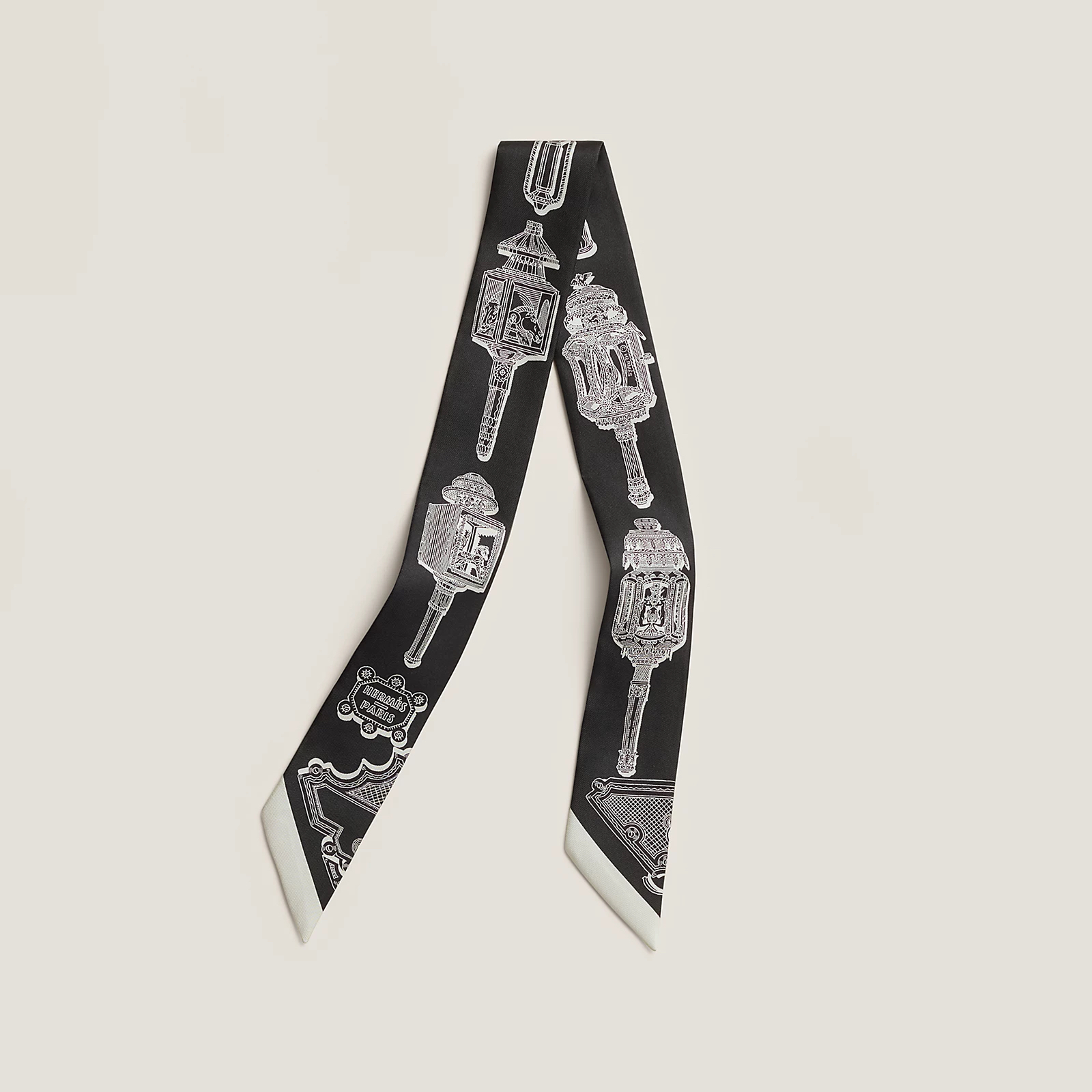 Hermes 全新🆕 100% 絲 Merveilleuses Lanternes 圖案Twilly