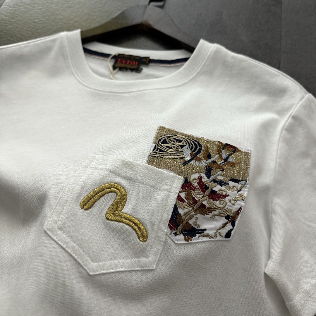 預訂 EVISU 福神2026 海鷗刺繡口袋織錦字母短袖Tee