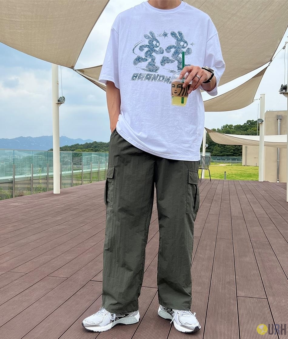 【100%保證韓國直送】Running Rabbit Dot Graphic 趣味跑步兔長版Oversize短袖Tee 👕 [3 color] RG165933