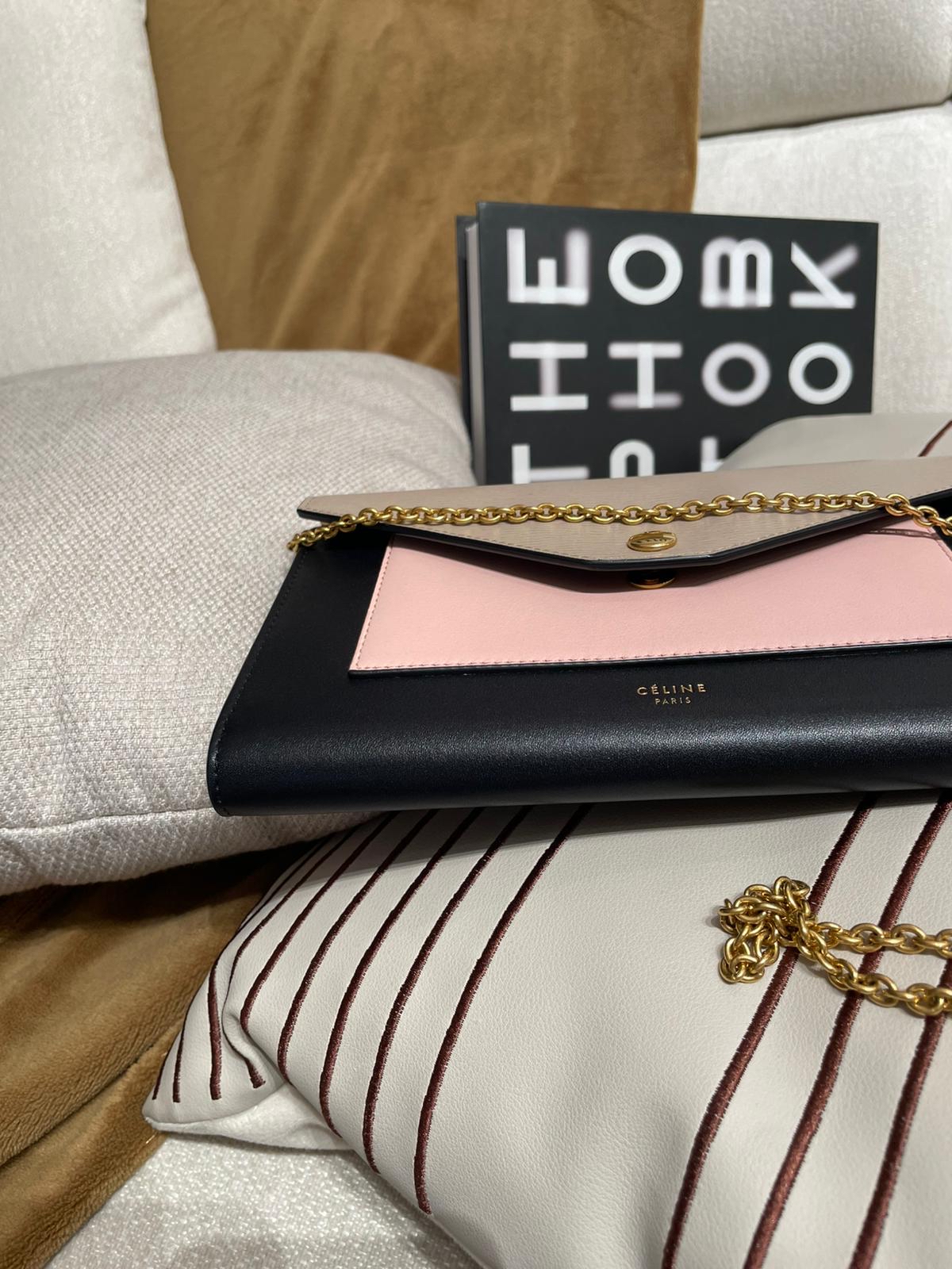Celine clutch on chain 灰色拼粉紅牛皮鏈條銀包斜孭袋  100%Authentic ,98%new✅dust bag 