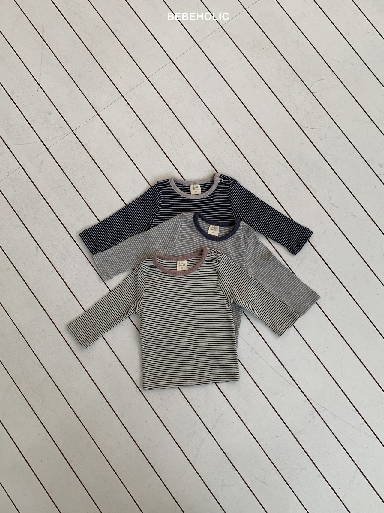 🌸預訂 韓國直送🌸🇰🇷BEBEHOLIC三色條紋打底長袖上衣