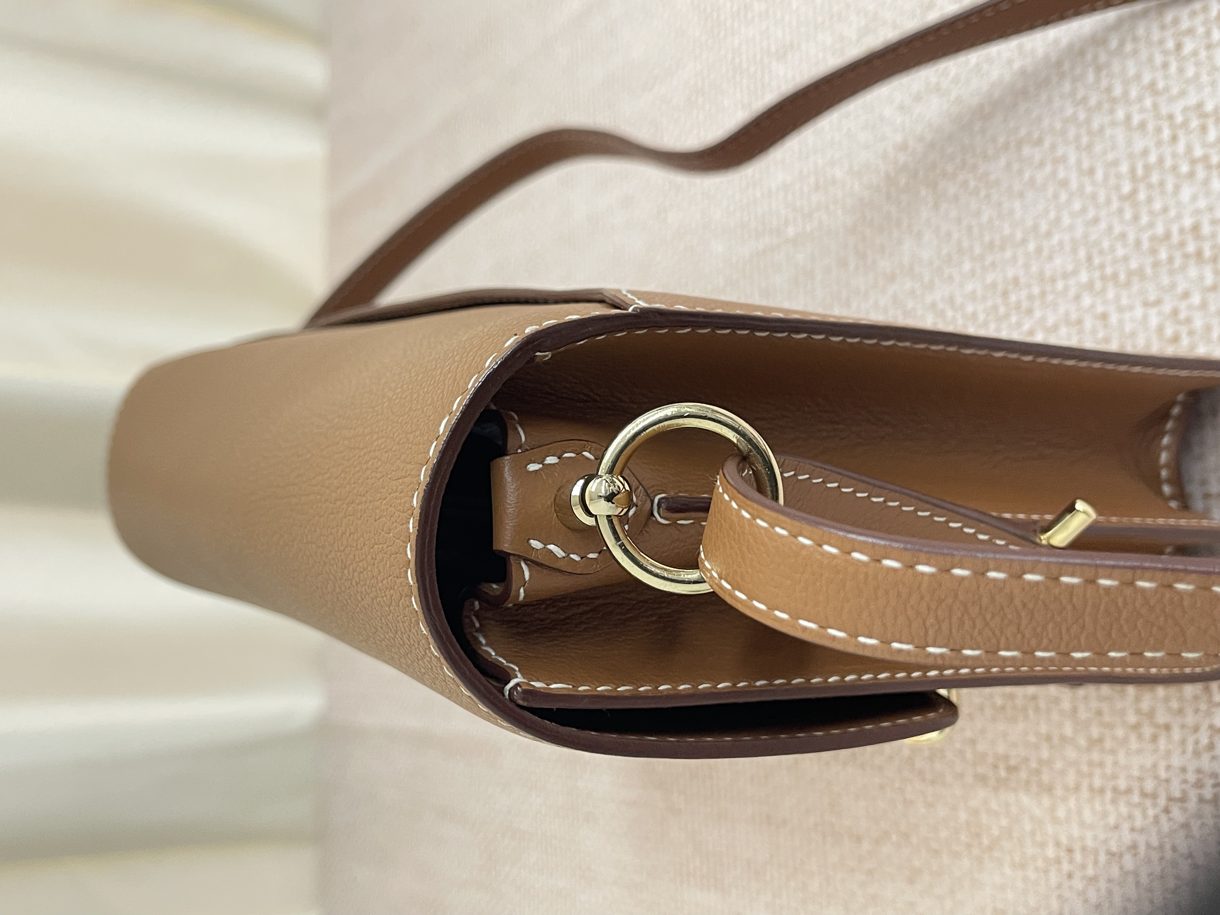 Pre-owned Hermes Roulis 24/ Stamp C/ Product Code: 26041501