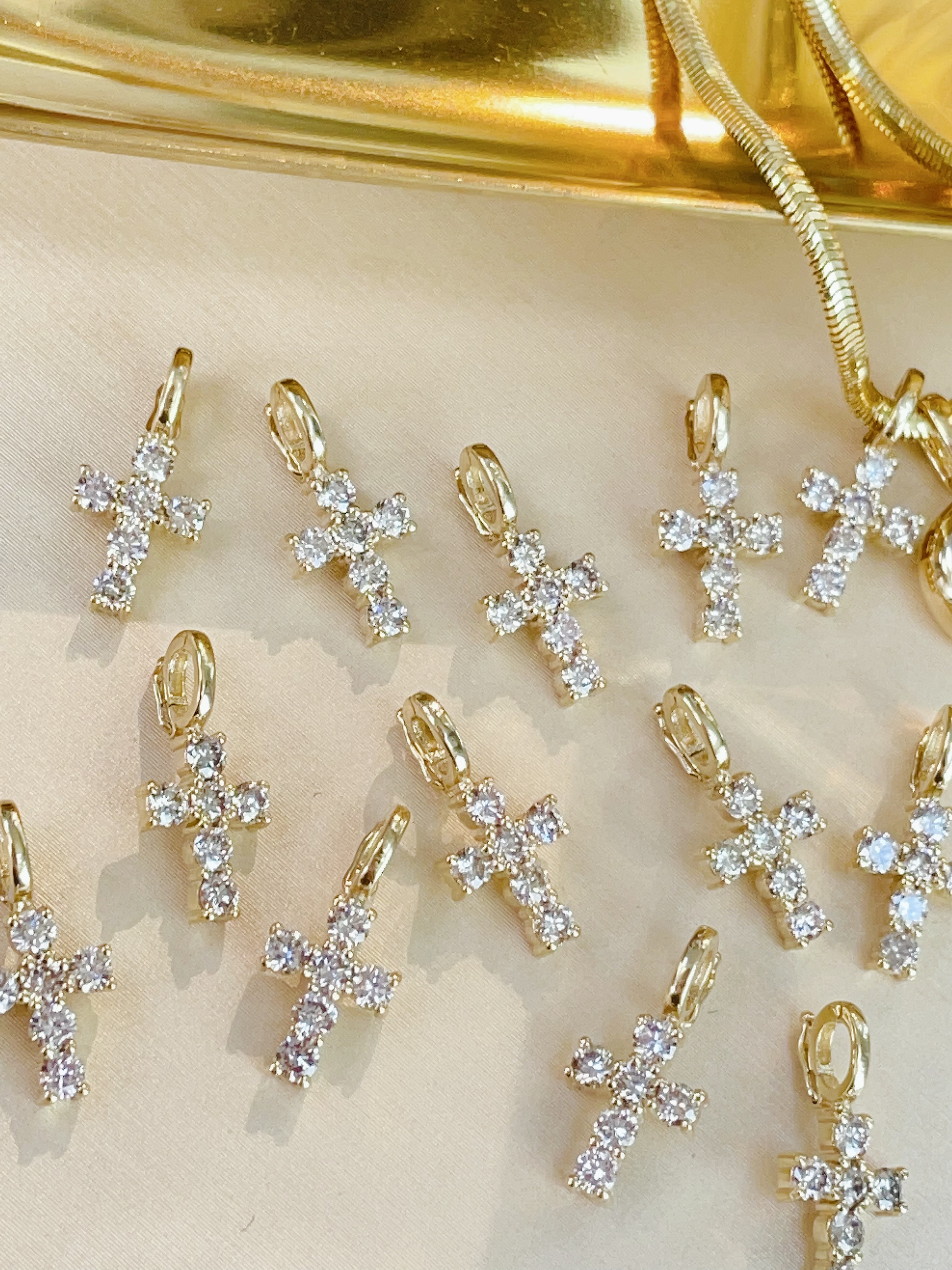 十字架萬能球吊墜 N240454