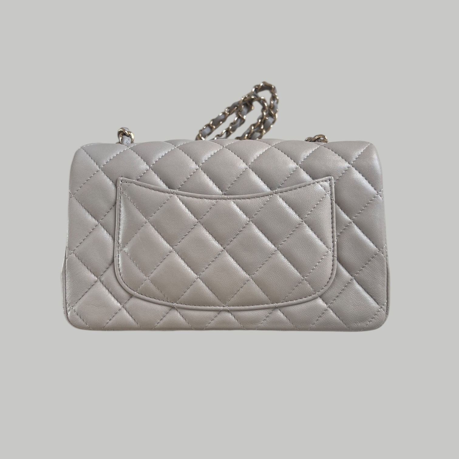 Chanel Lambskin 20cm大mini灰色金扣