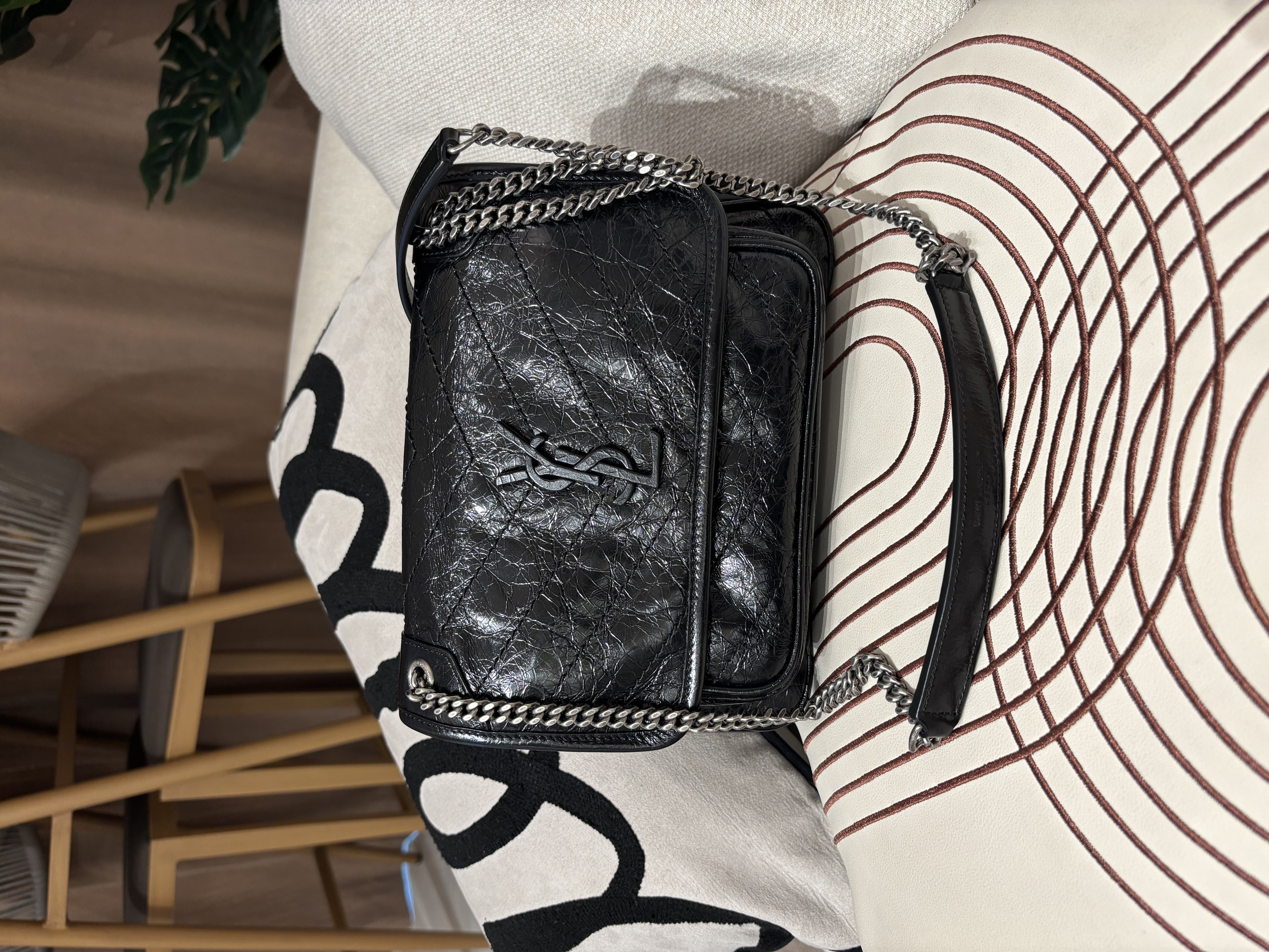 Saint laurent Niki baby ysl niki calfskin 100%Authentic,98%new ✅certificate ✅dust bag  