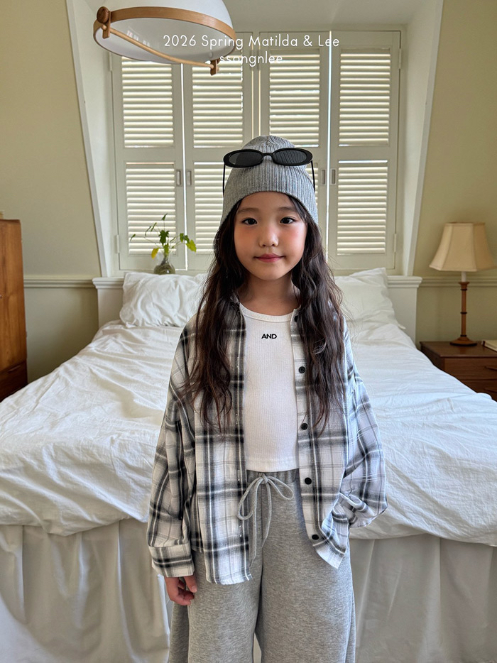 🇰🇷Matilda&Lee shirt