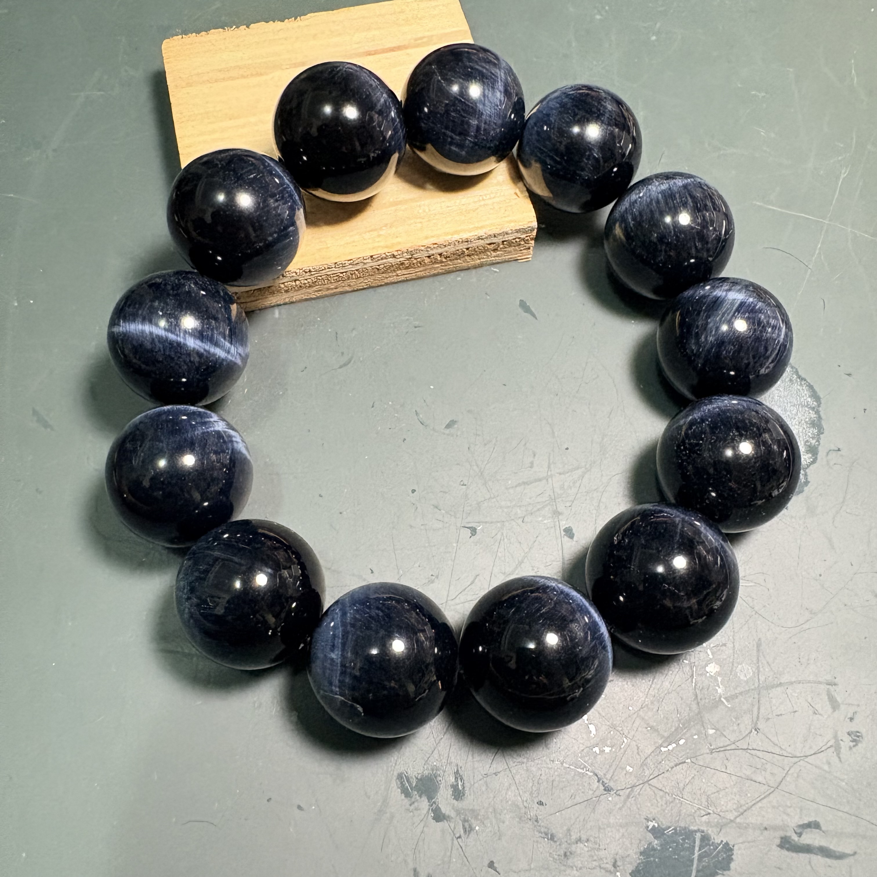 藍虎眼石手串 No.2179 規格：18mm珠18cm 手圈