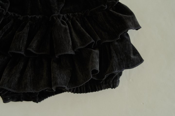 Momoann | Velvet-style tiered pants
