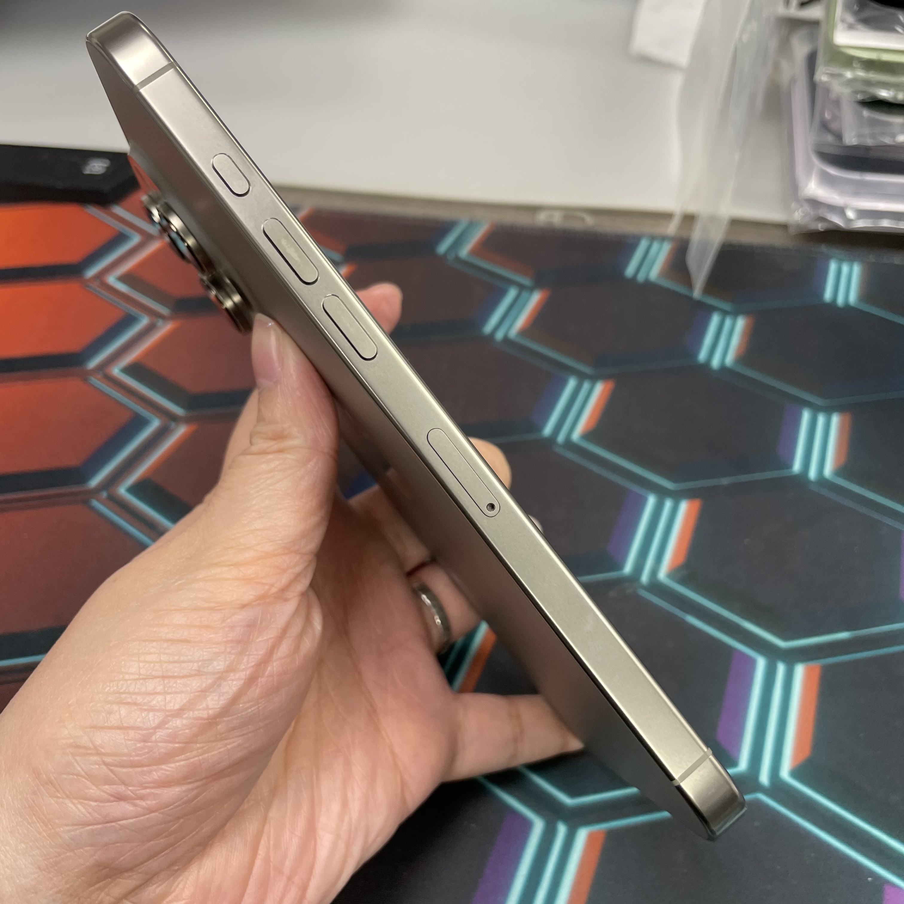 *8172 16 pro max 完美機 512GB 電96 原色 gray