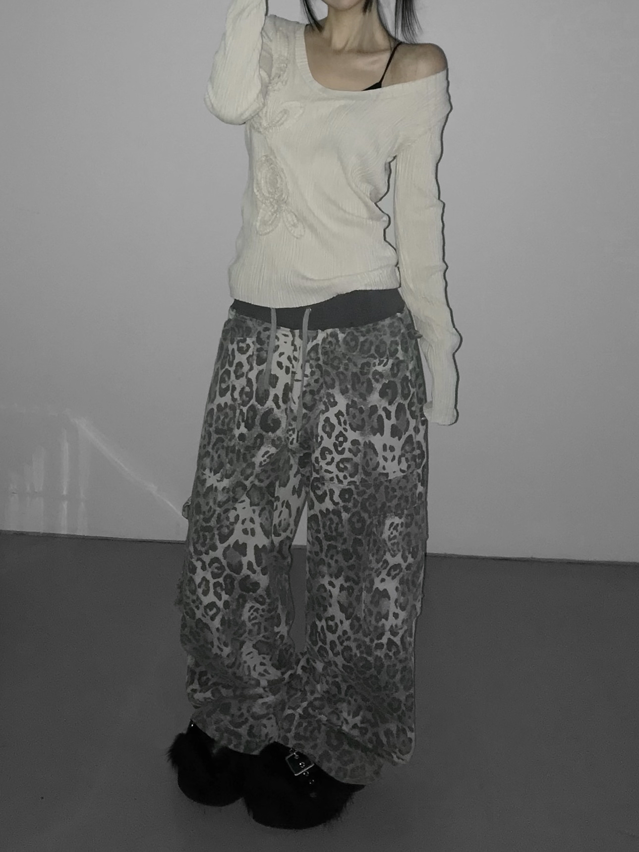 Leopard Print Wide-leg Cargo Pants