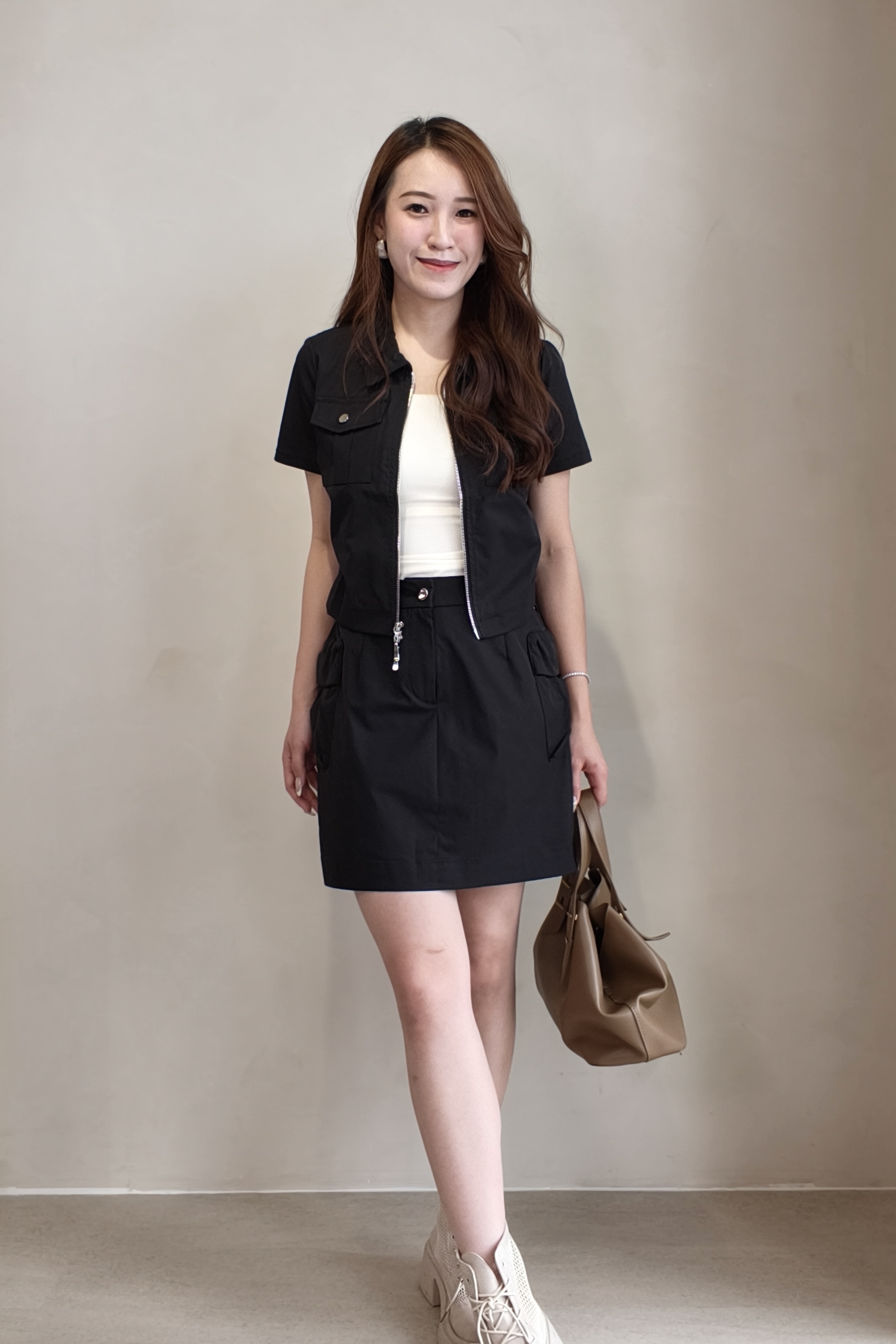 10141302 Luna Utility Zip Crop Top