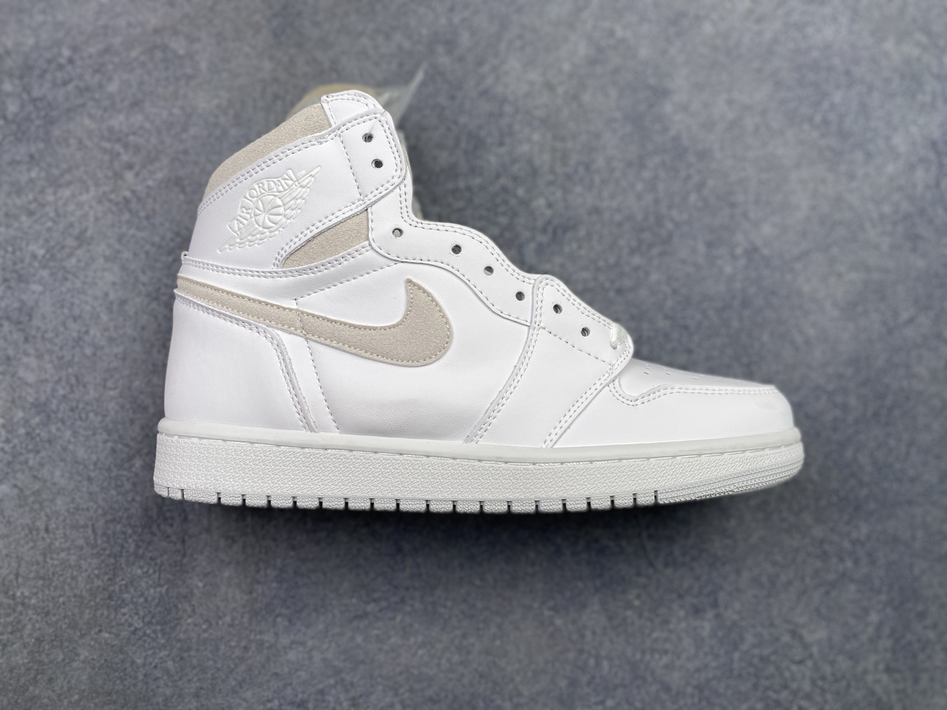 Air Jordan 1 Retro High '85 BQ4422-100