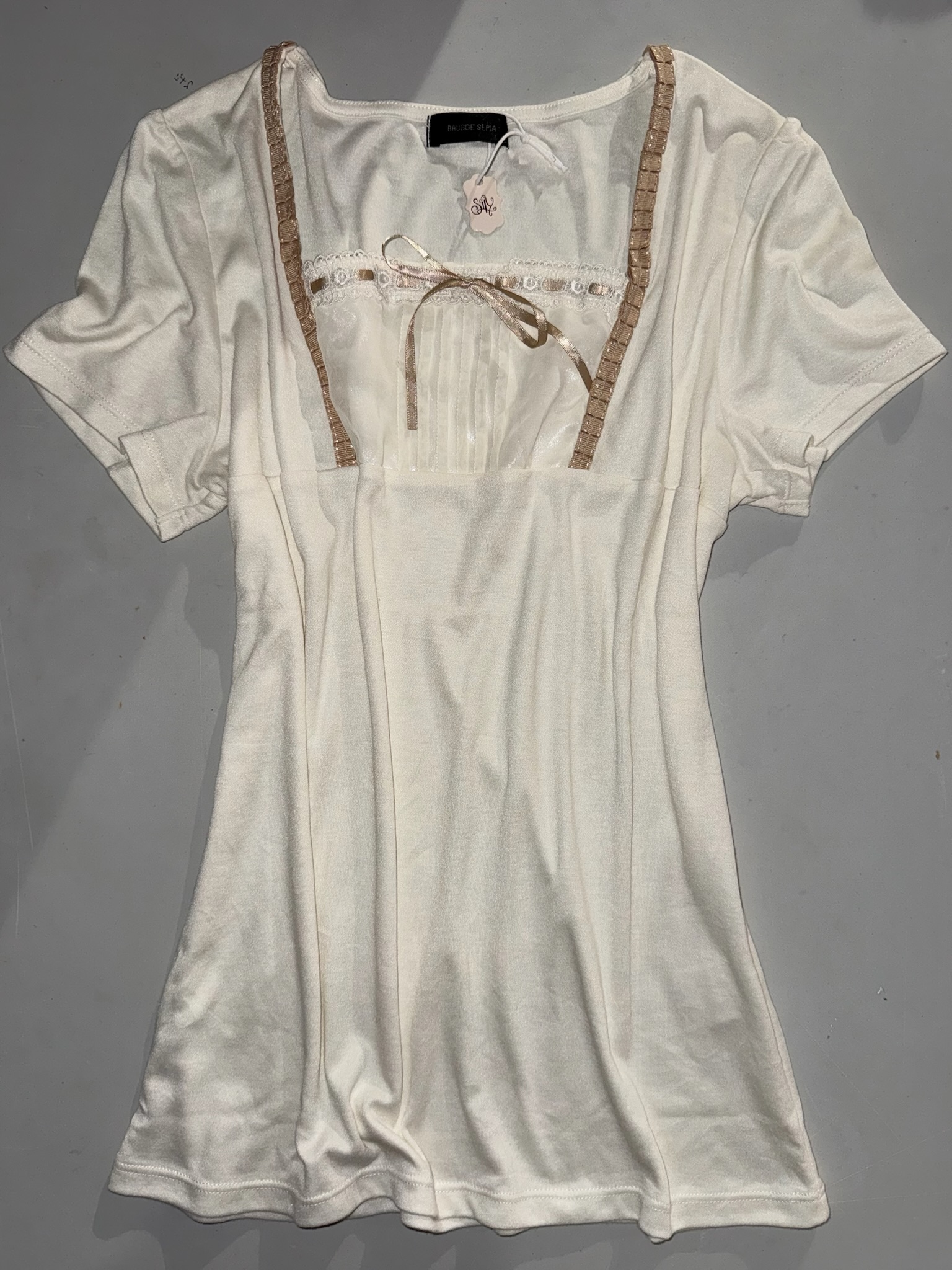 Off-White Ribbon Accent Lace Patchwork Short Sleeve Top