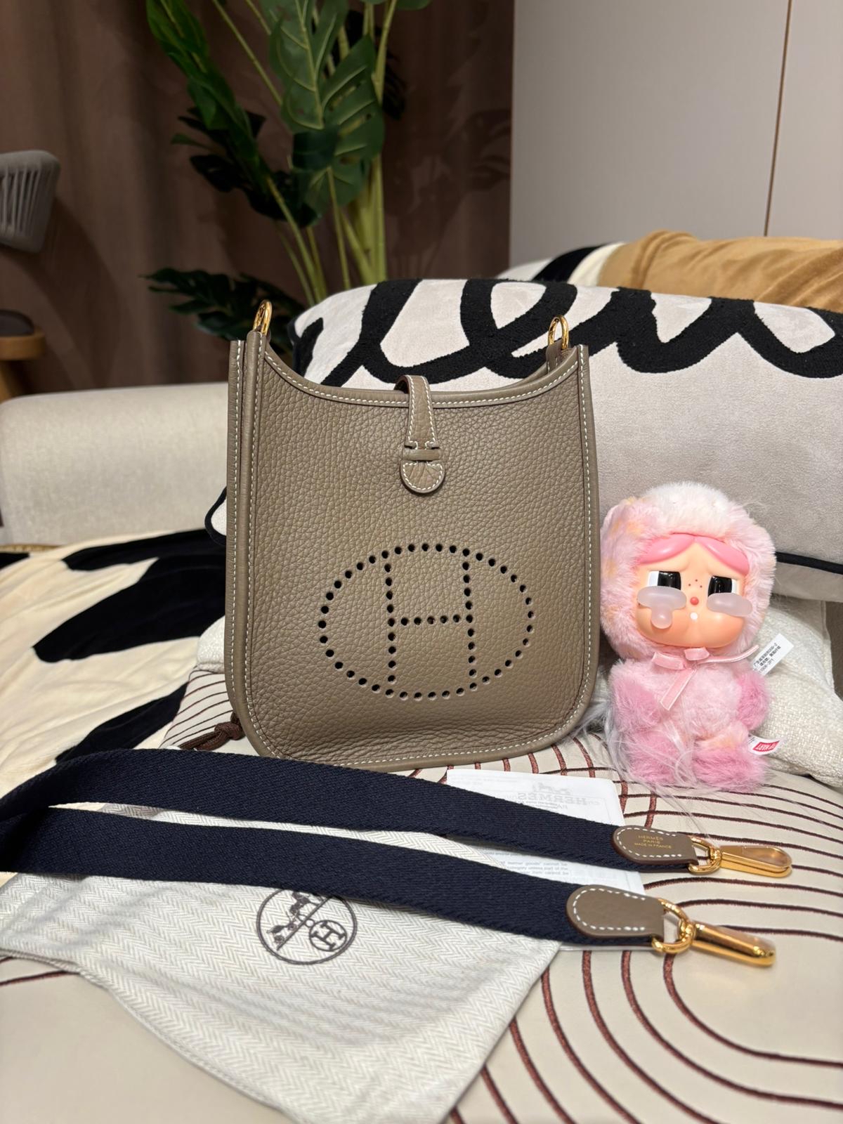 全新 Hermes Mini Evelyne 大象灰金扣 Stamp W 100%Authentic, 全新Brand New ✅收據✅Dust bag ✅Box