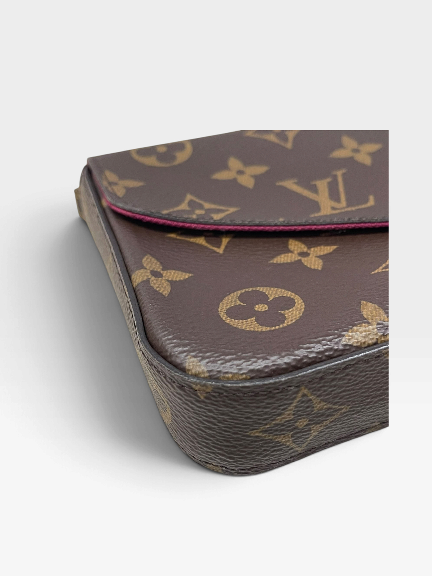 直播貨品 |  [1個-$100 2個-$300］I23