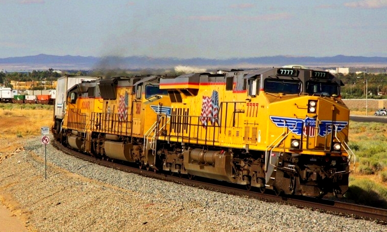 Union Pacific ES44AC #7777 Kato USA N-scale
