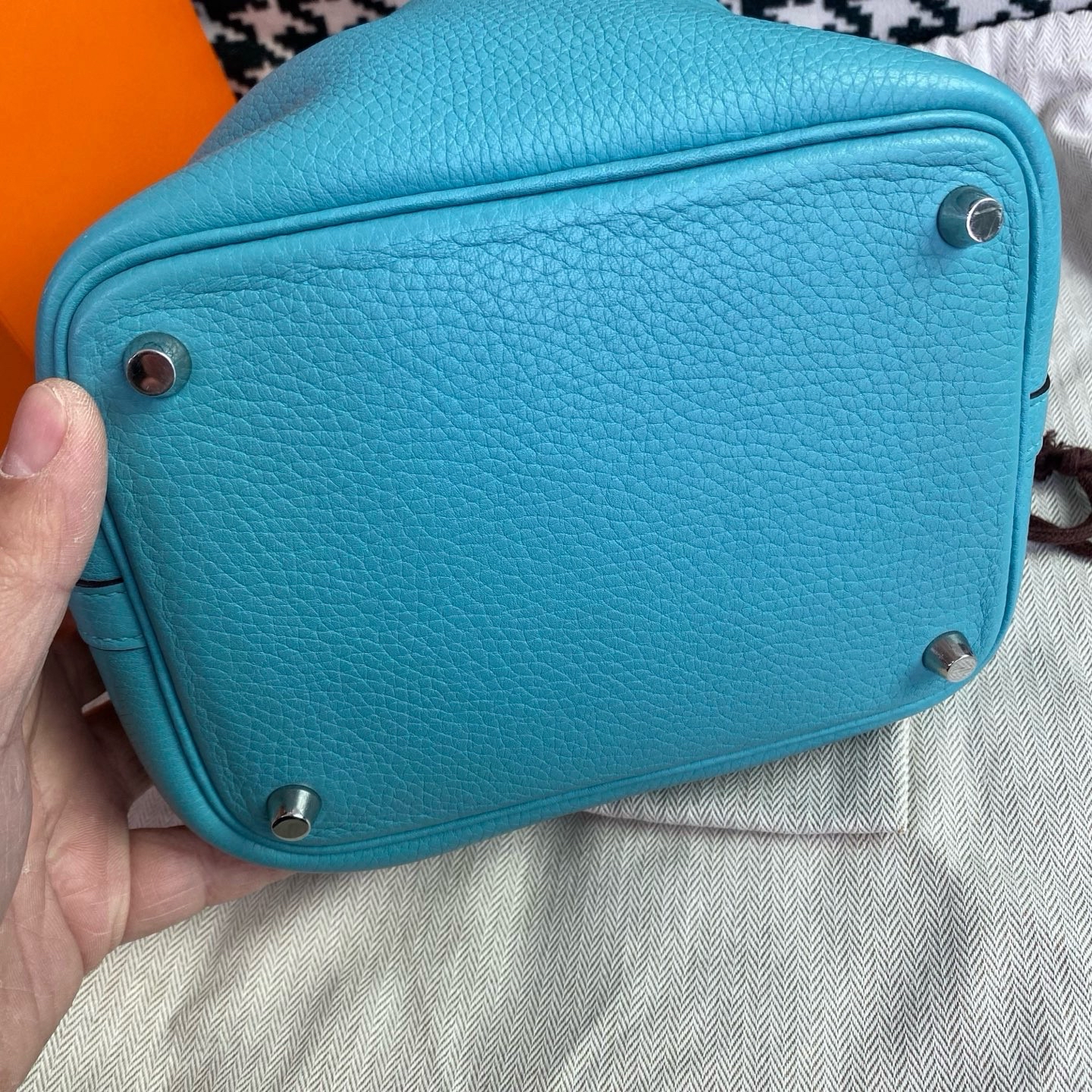 【預訂貨品】HERMES藍色菜籃子18X刻 