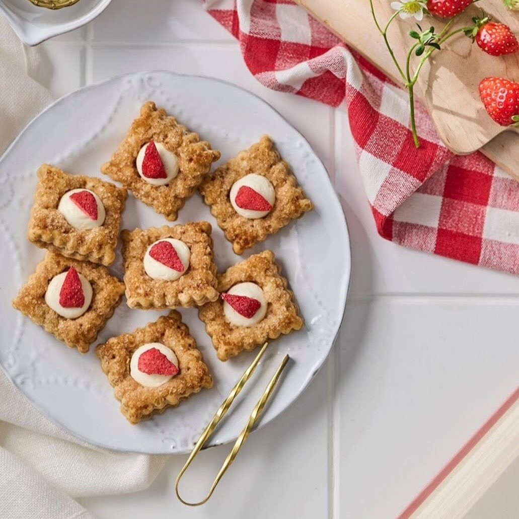 日本爆紅伴手禮｜AUDREY STRAWBERRY HOLIDAY