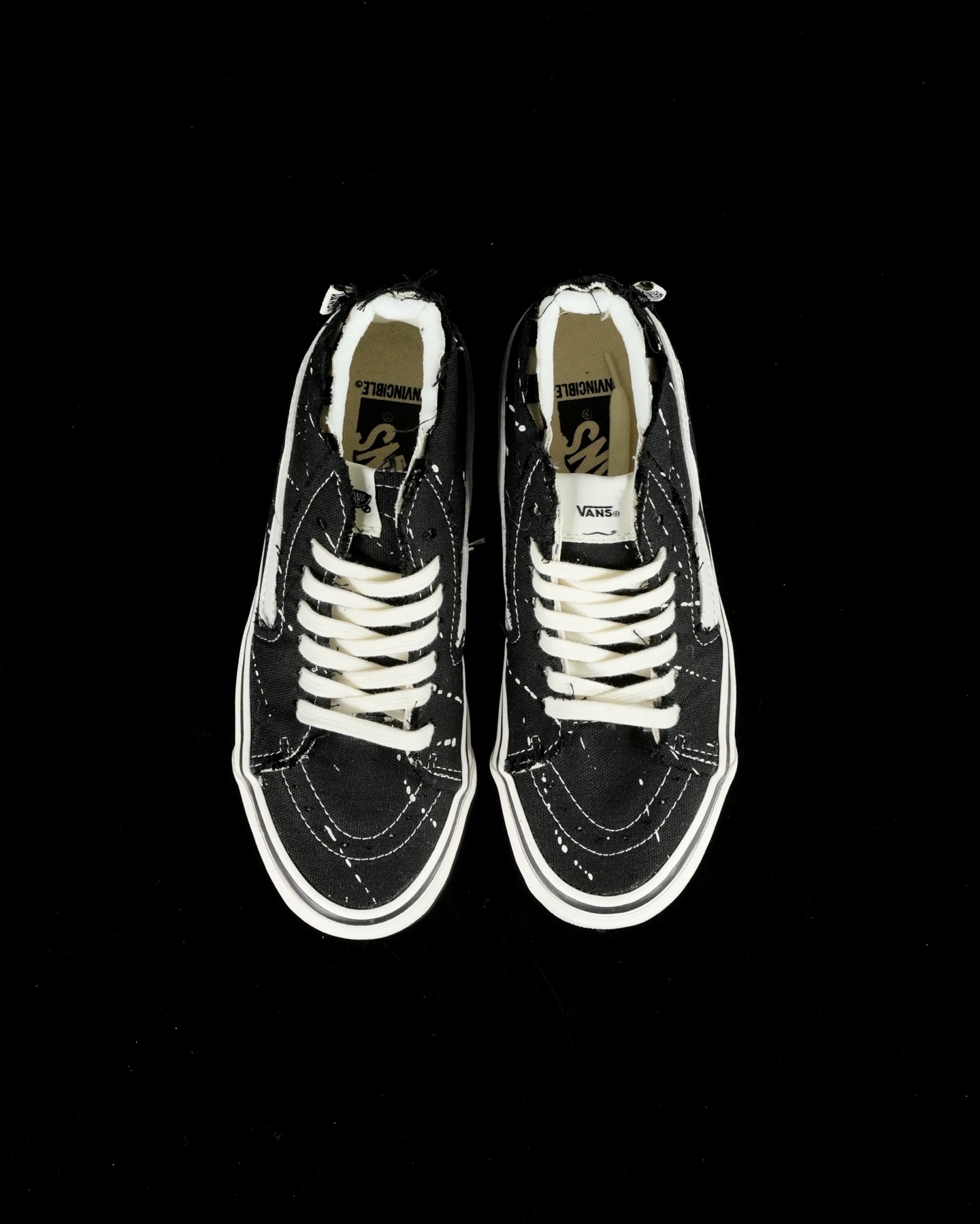 Vans x Invincible Sk8-Mid Reissue