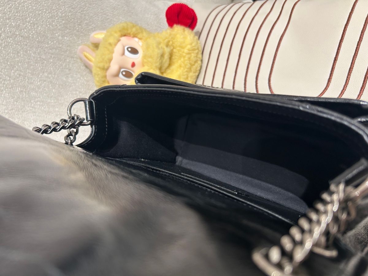 Saint laurent Niki baby ysl niki calfskin 100%Authentic,98%new ✅certificate ✅dust bag  