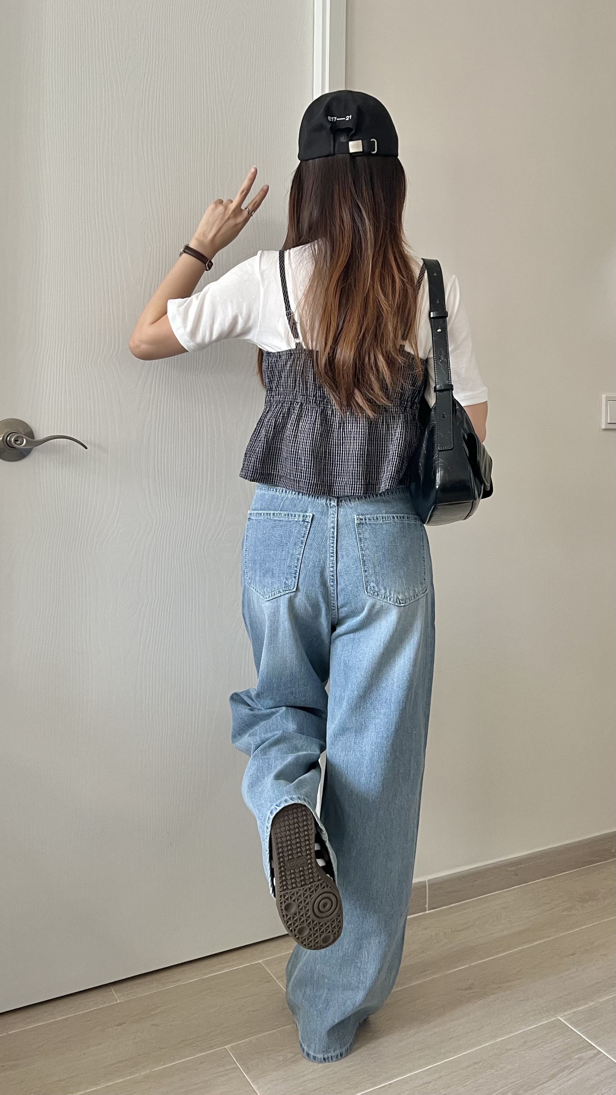 雙結皺皺格紋外搭背心 現貨