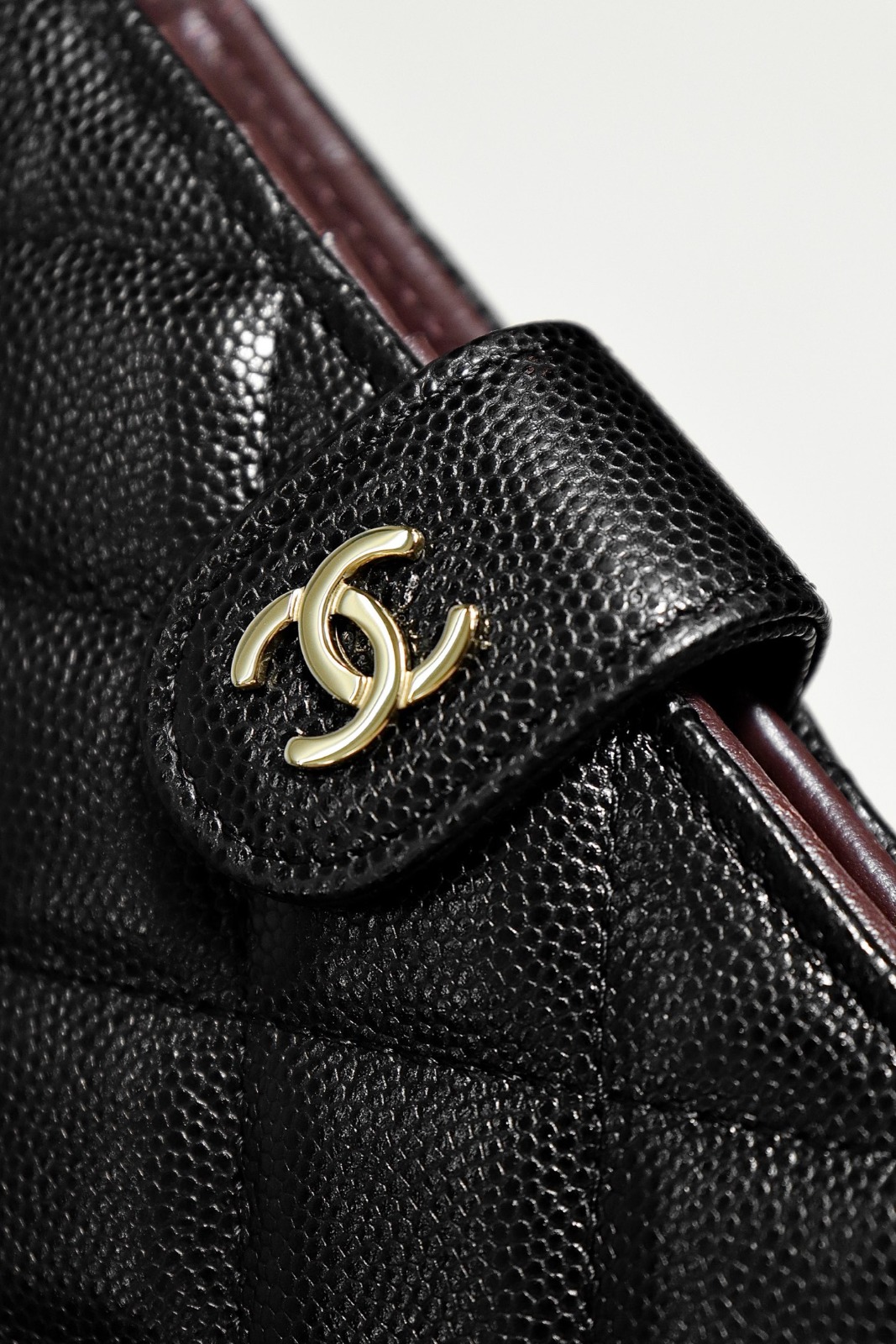 0427 CHA**NEL PASSPORT HOLDER 魚子醬牛皮護照夾銀包⭕正品級⭕6月中