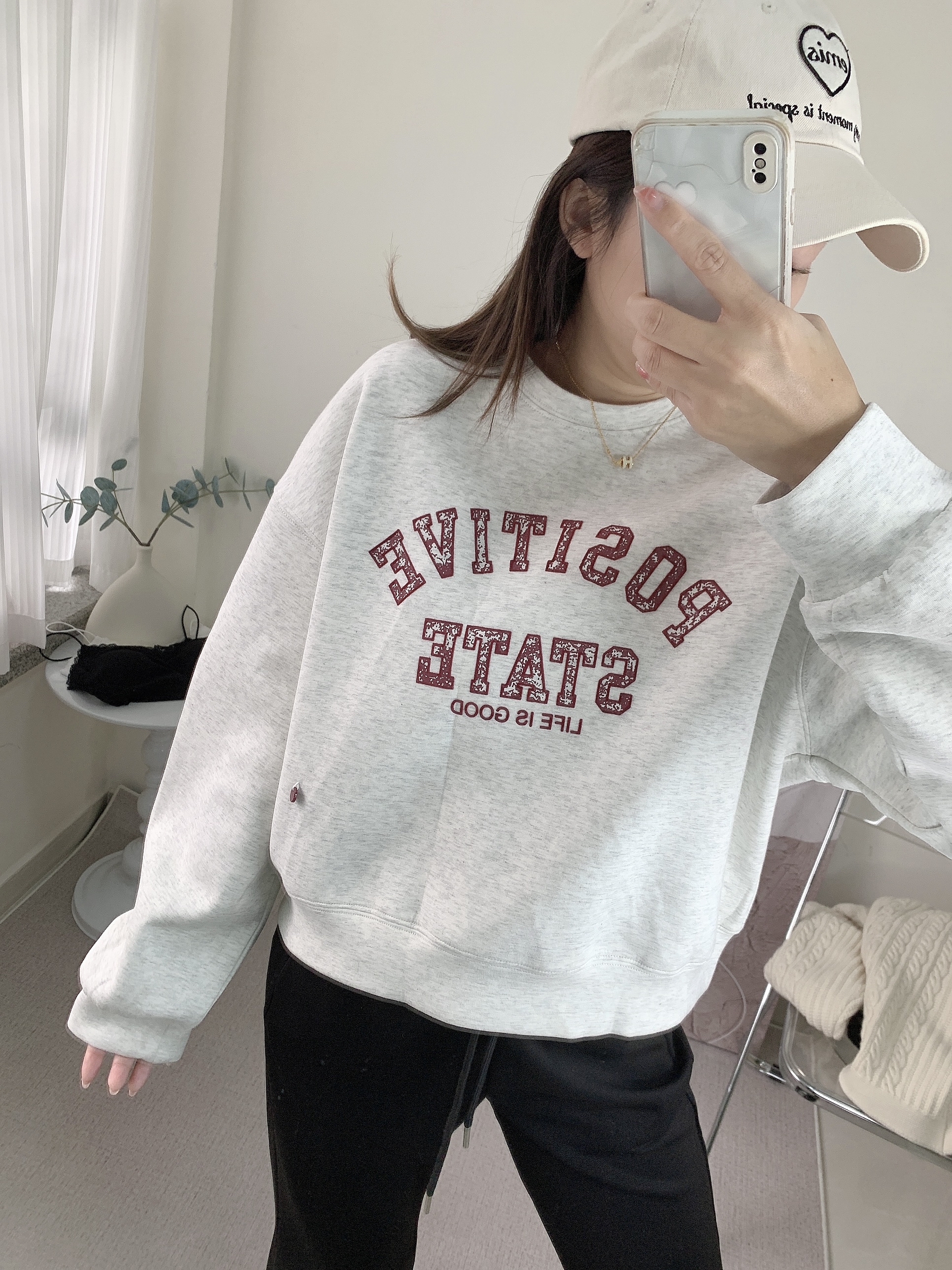 字母短款衛衣- 淺花灰