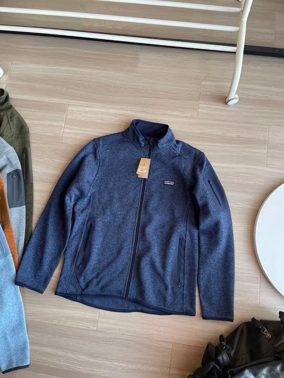 預訂 Pata gonia 輕量抓絨外套