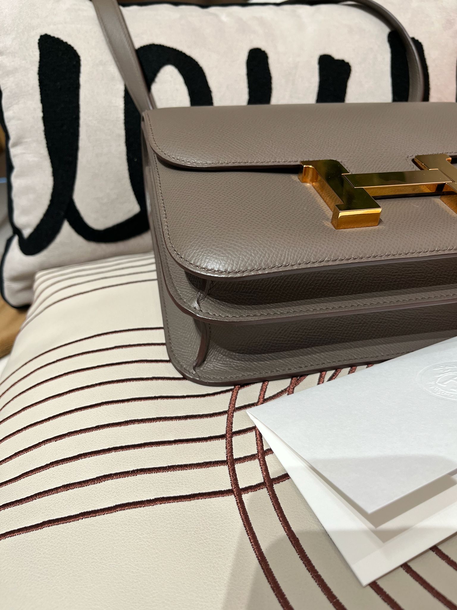 Hermes constance 24,STAMP D,ETAIN,100%Authentic, 98% new  ✅專門店收據✅Dust bag✅Box