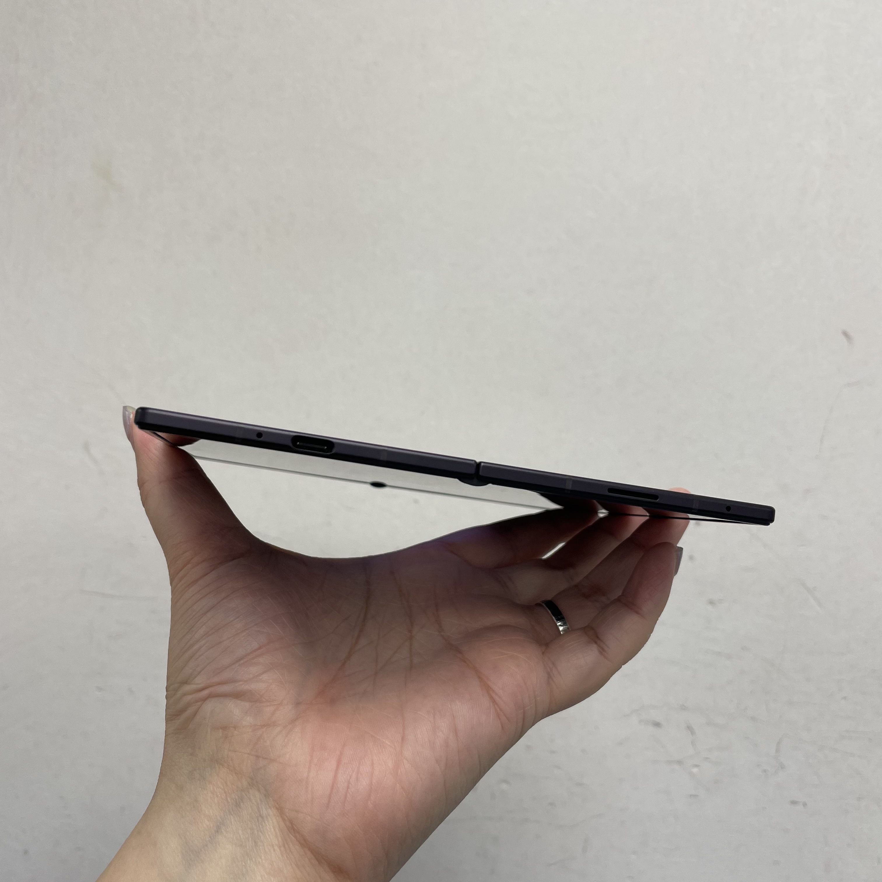 *7380 Galaxy Z Fold 8 Ultra 全新機 16+1TB 暗紫色 purple