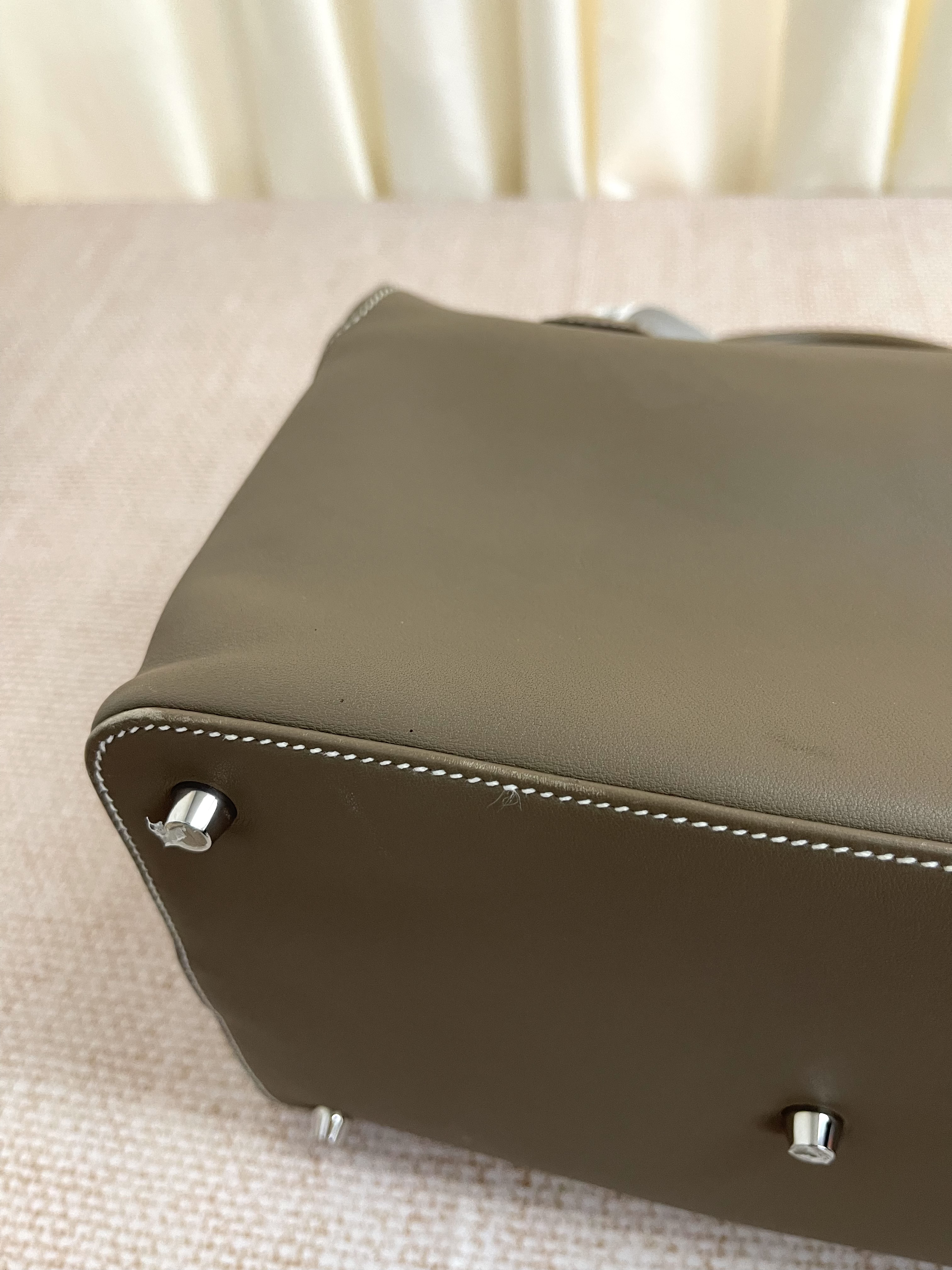 Pre-owned Hermes Toolbox 26/ Stamp R / Product Code: 26022101