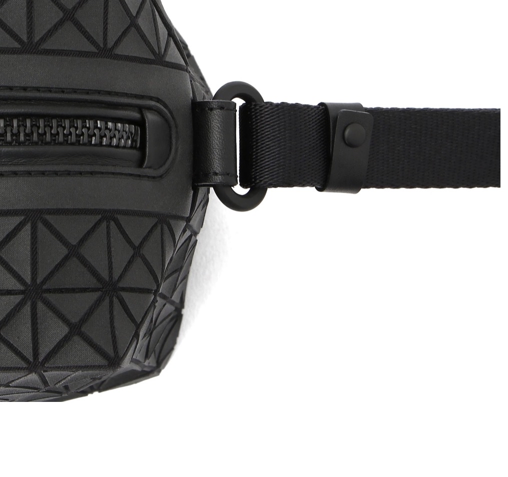 BAOBAO ISSEY MIYAKE SADDLE BAG 