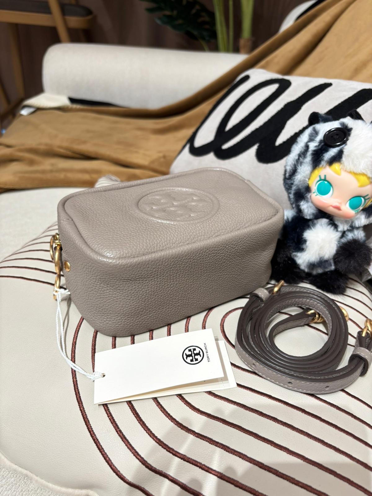 未使用品 Tory Burch Camera Bag 100%Authentic, Unused ✅Dust bag