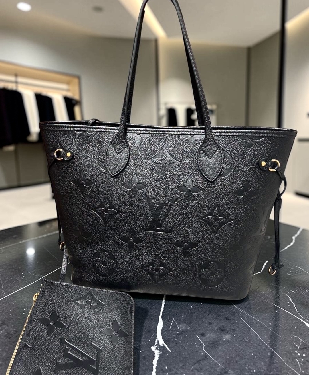 Lv neverfull MM empreinte leather 100%Authentic ,98%new   ✅塵袋✅pouch 