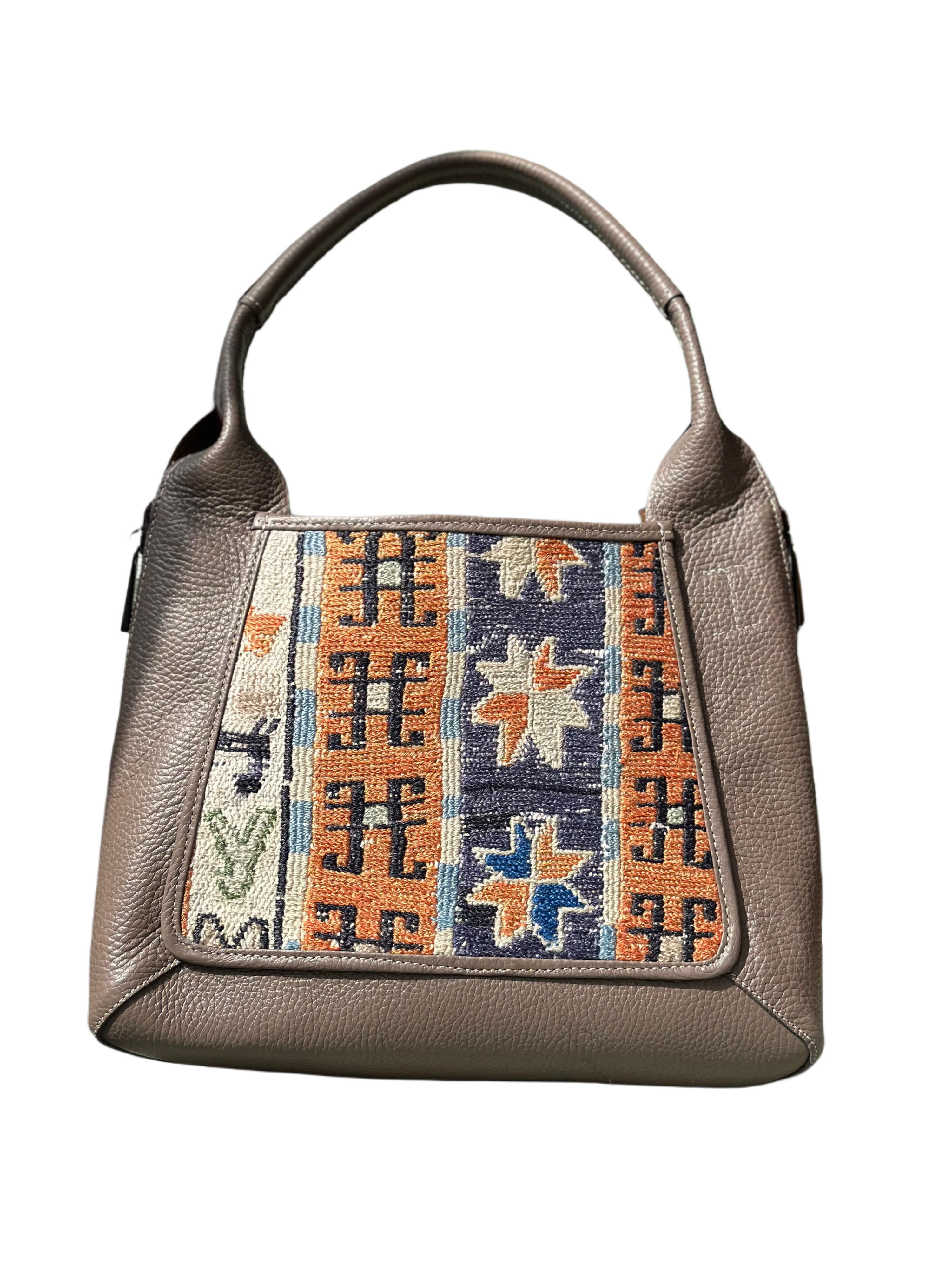 K32 土耳其真皮地氈手袋（大象灰）