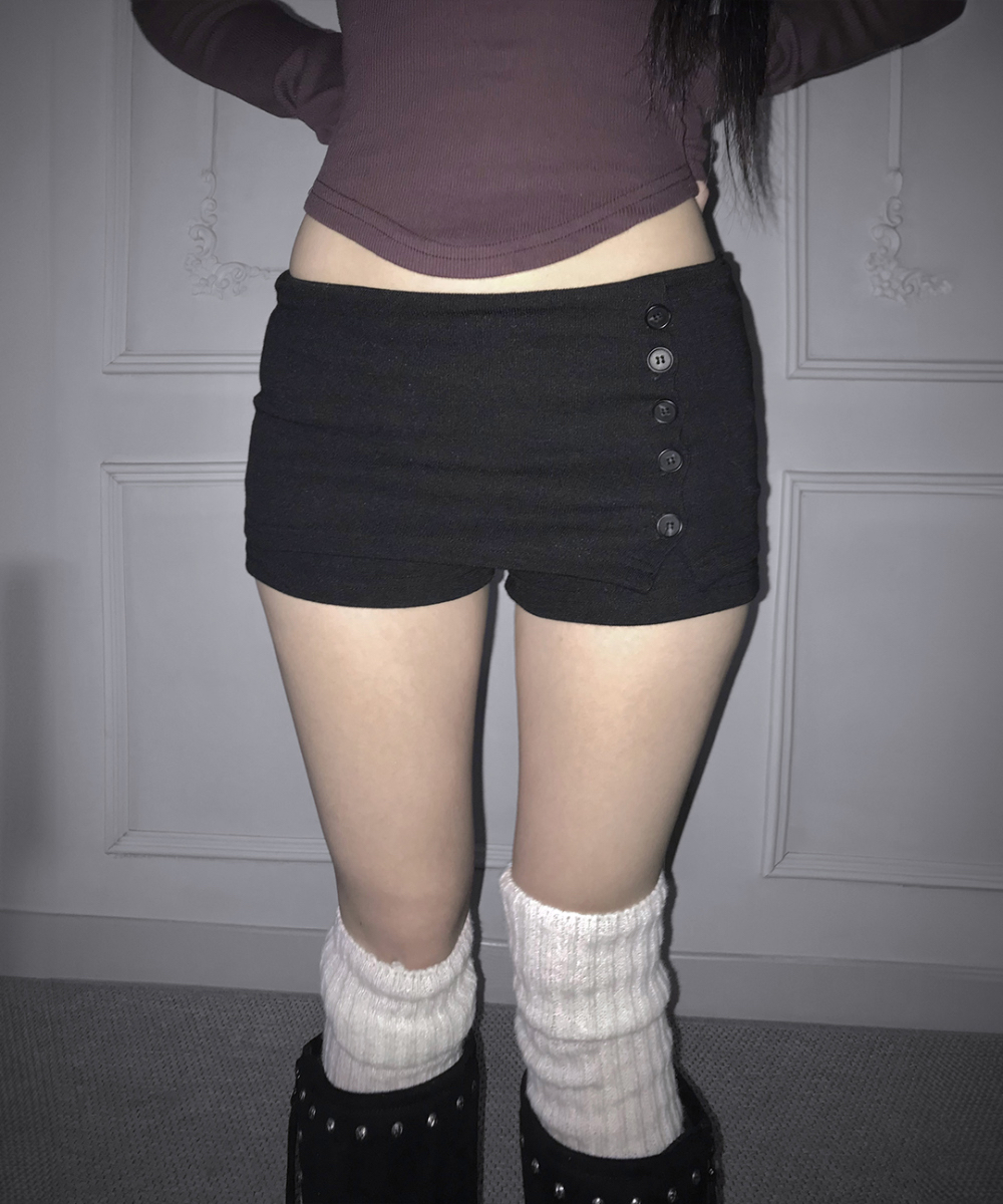 Rib Knit Side Button Shorts