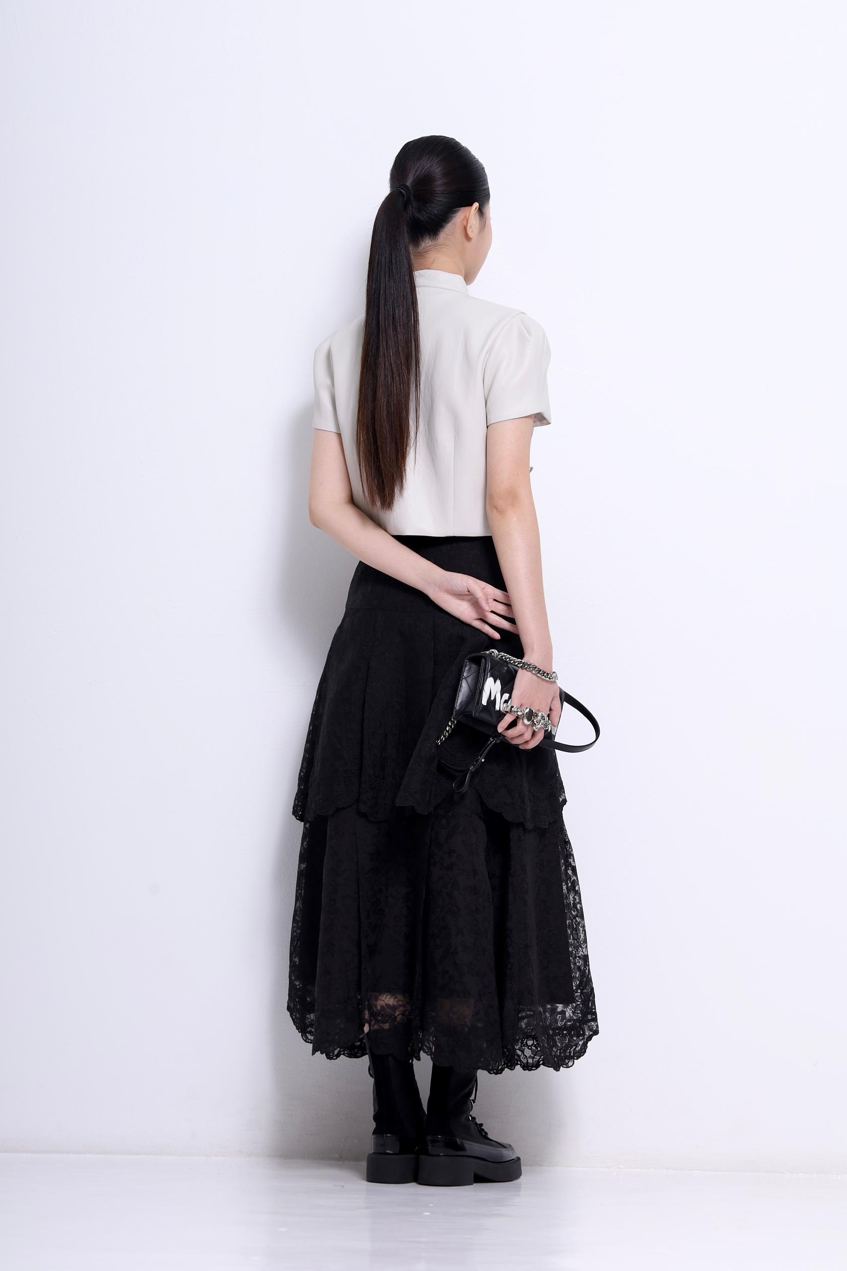 CS1420 EMBD LACE LAYERED SKIRT