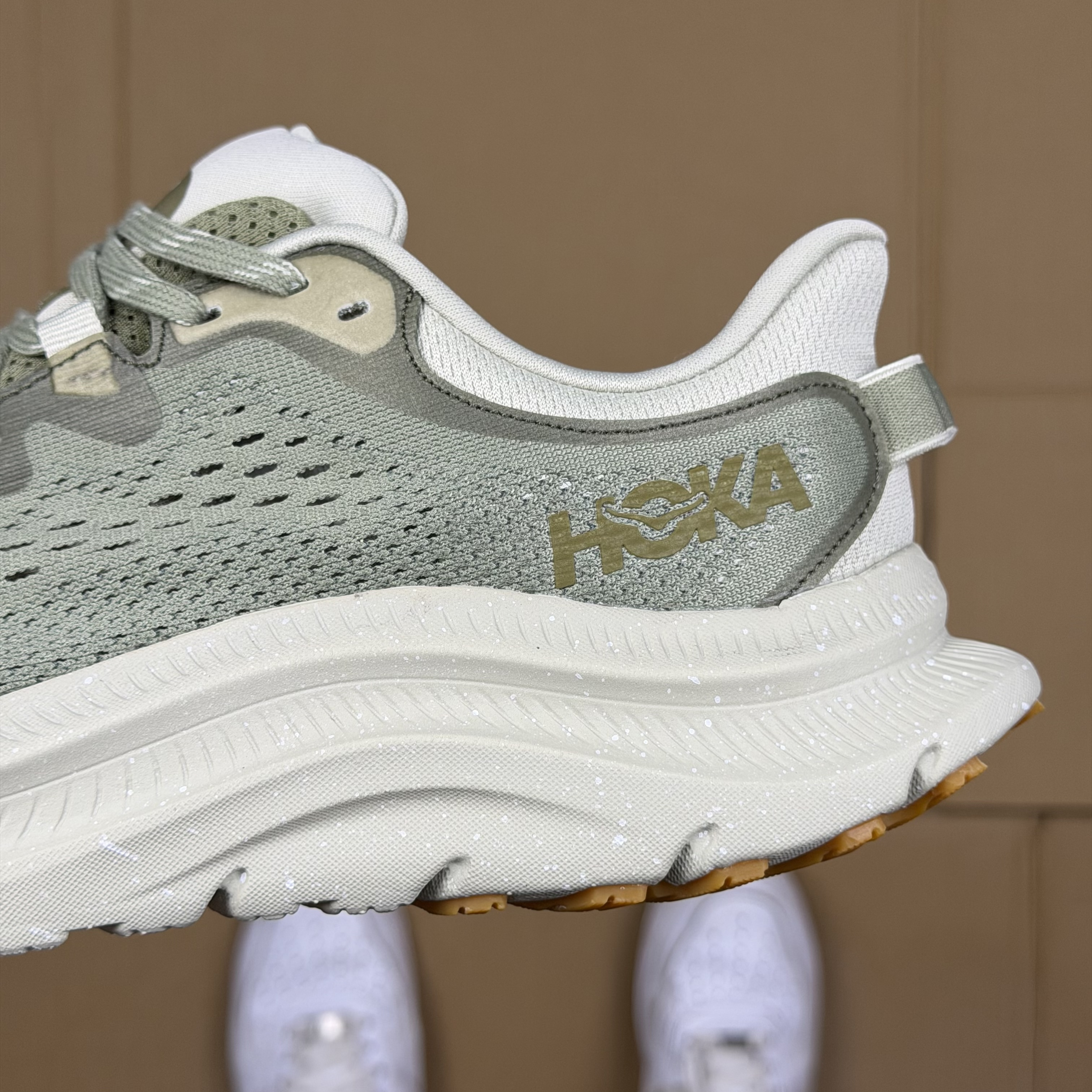 Hoka One One Kawaha 2