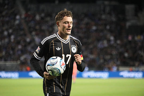 黑金告別！⚫🟥🟨 Adidas Germany 德國 2026 三客球迷版球衣 (可加印球員印字及臂章) KS5261