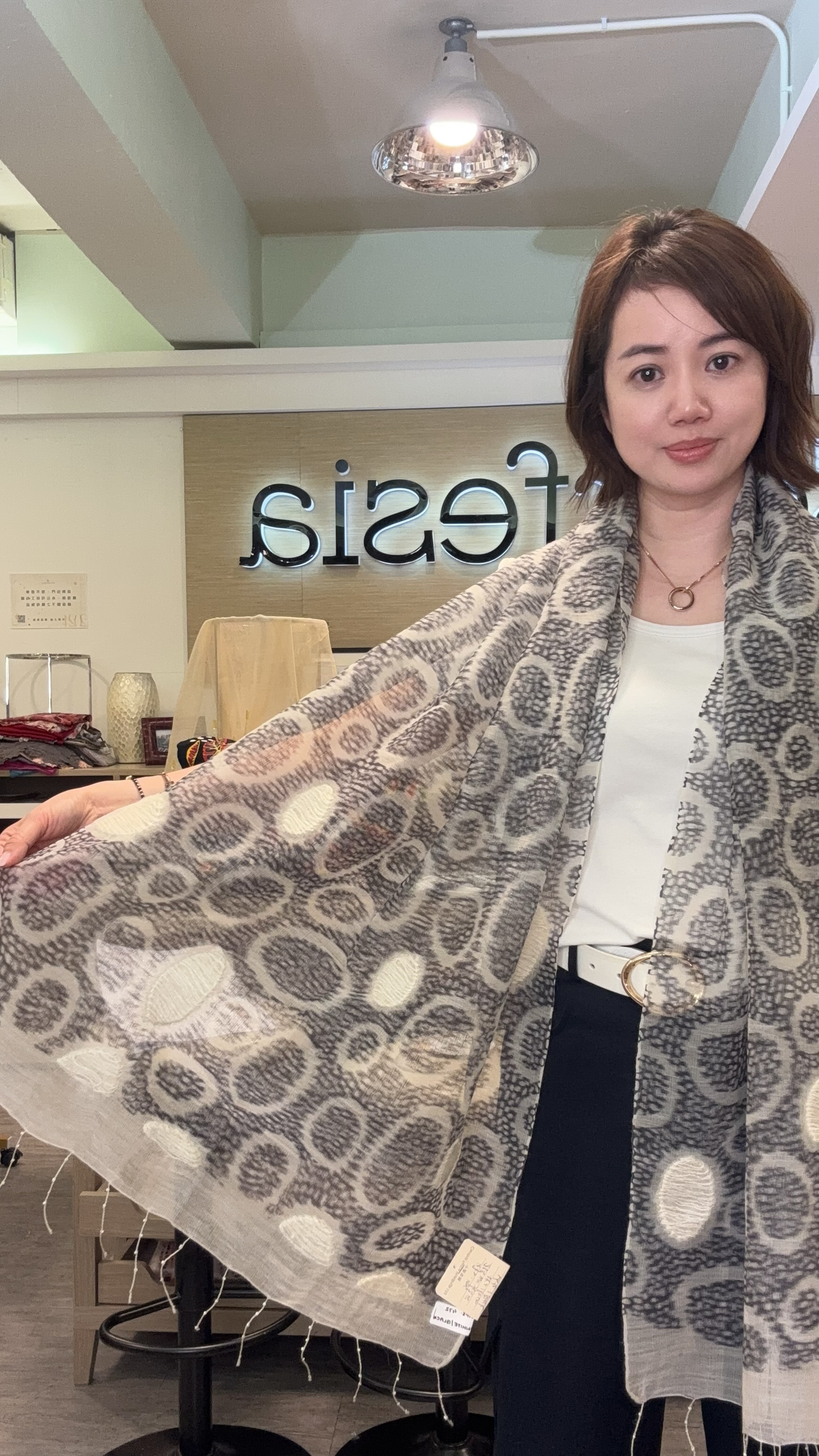 ［訂購] A11 Scarf 