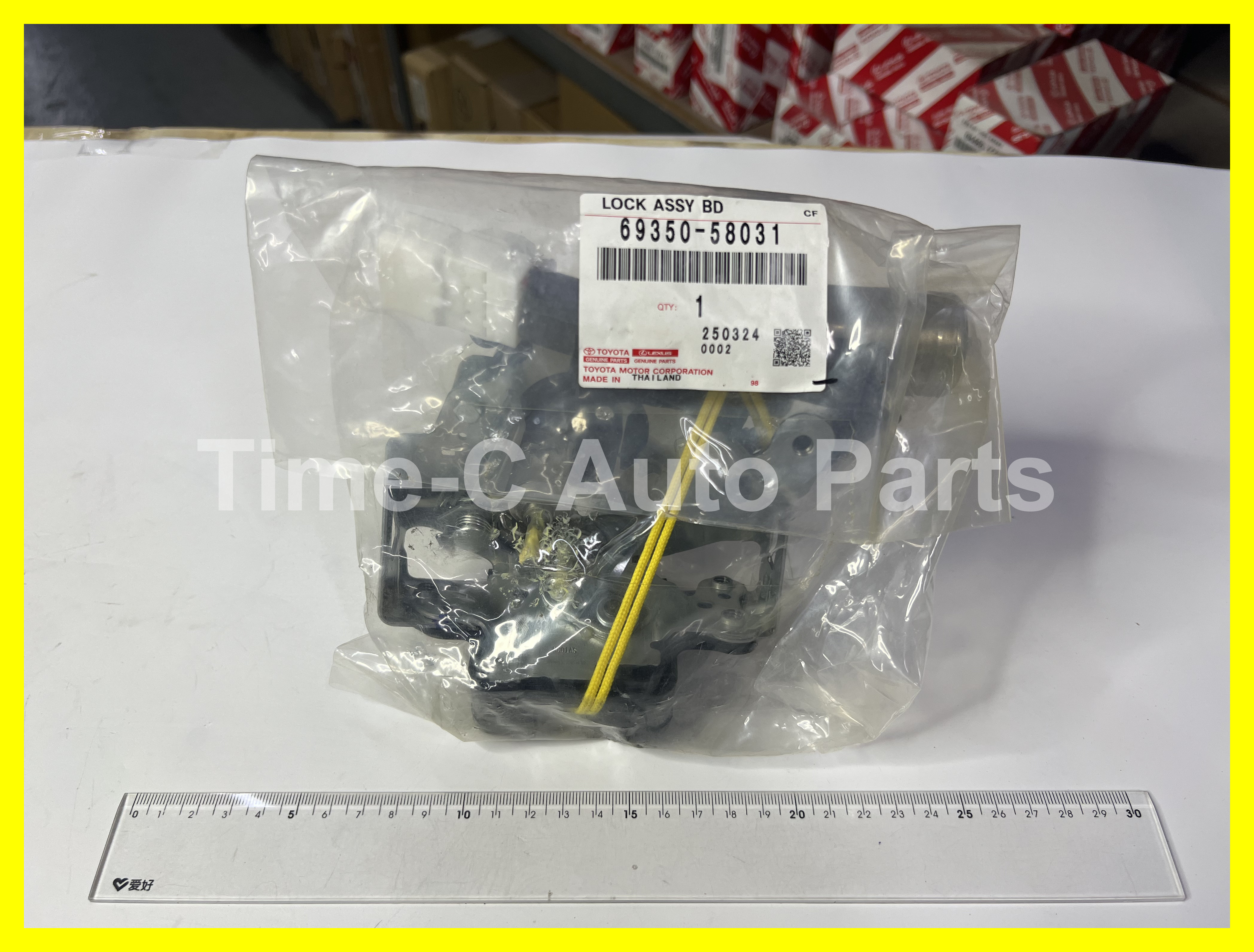 尾門鎖 69350-58031 - Toyota Alphard Vellfire 30系