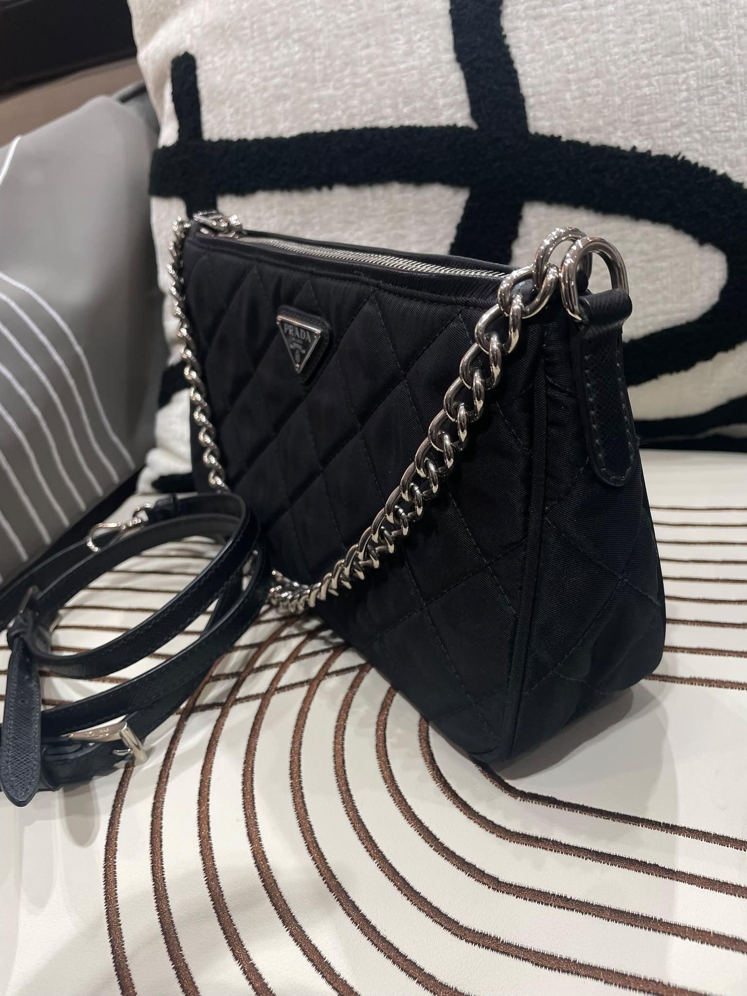 PRADA IBH026 Bandoliera Tessuto Impuntu re-nylon bag 100%Authentic, 98%New ✅Dust bag