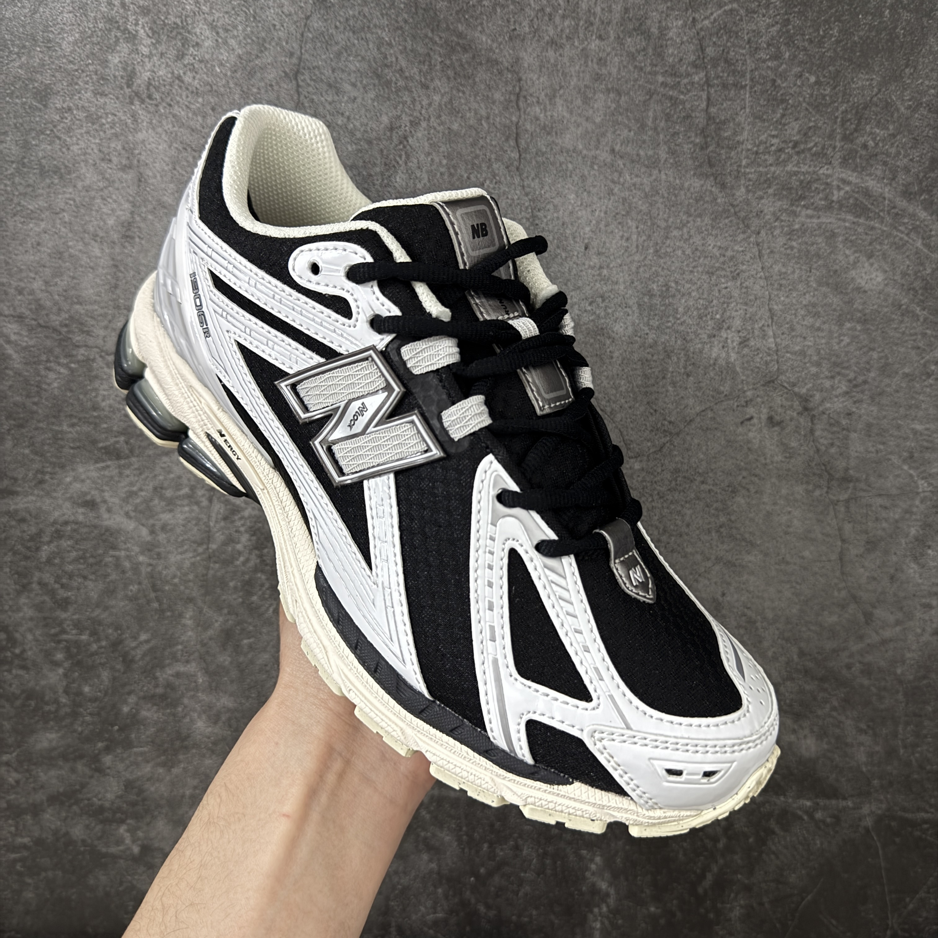 New Balance 1906R U1906RCI