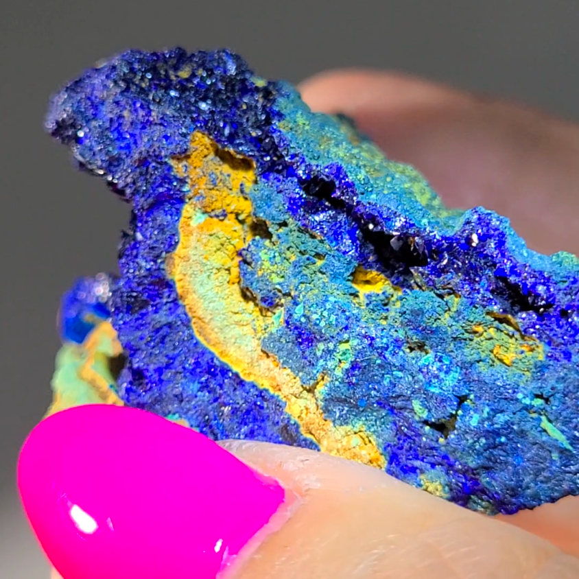 Royal blue azurite malachite chrysocolla specimen - AZ6