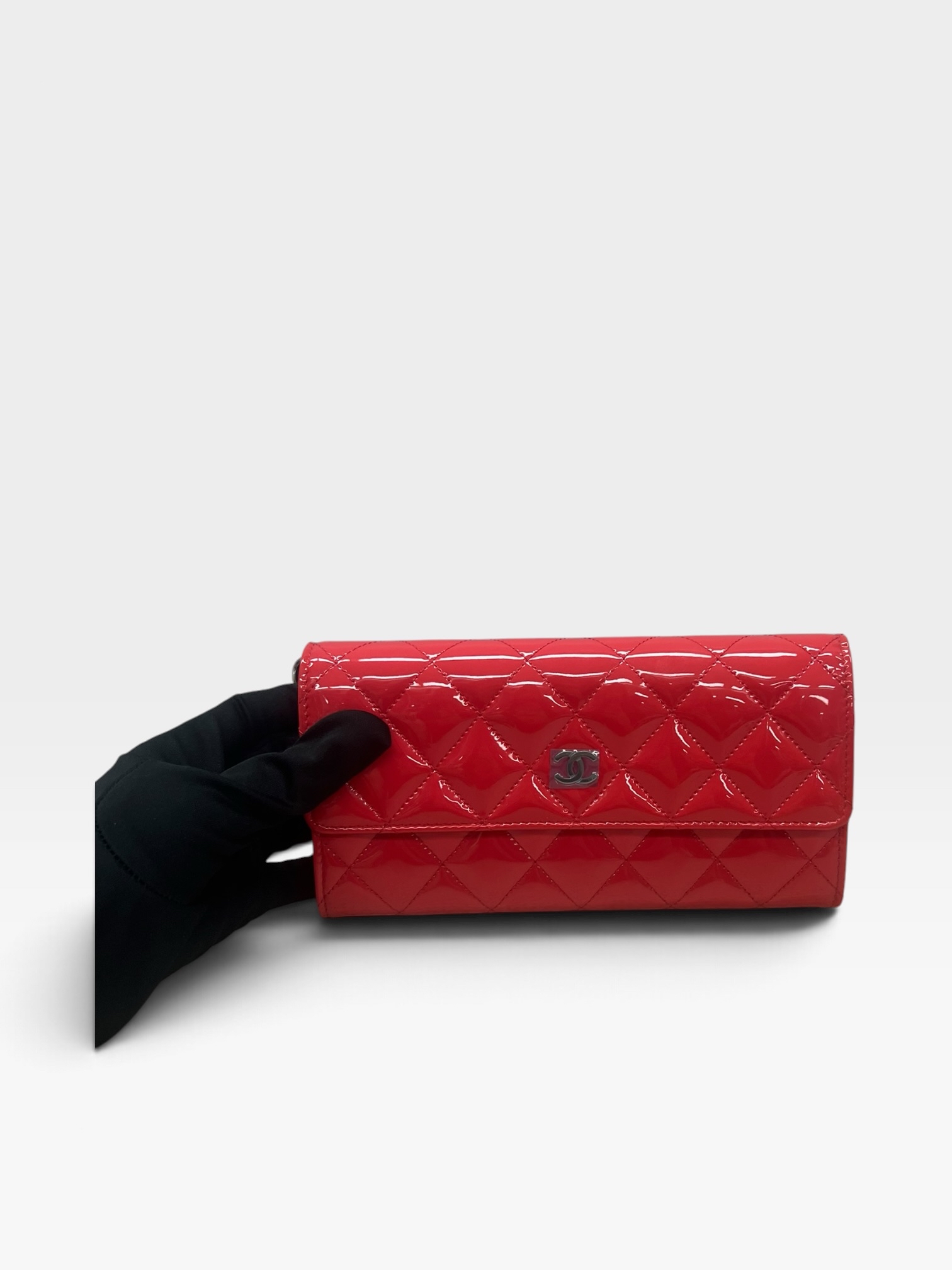 Pre-Owned CHANEL Long Wallet /Product Code: 102704