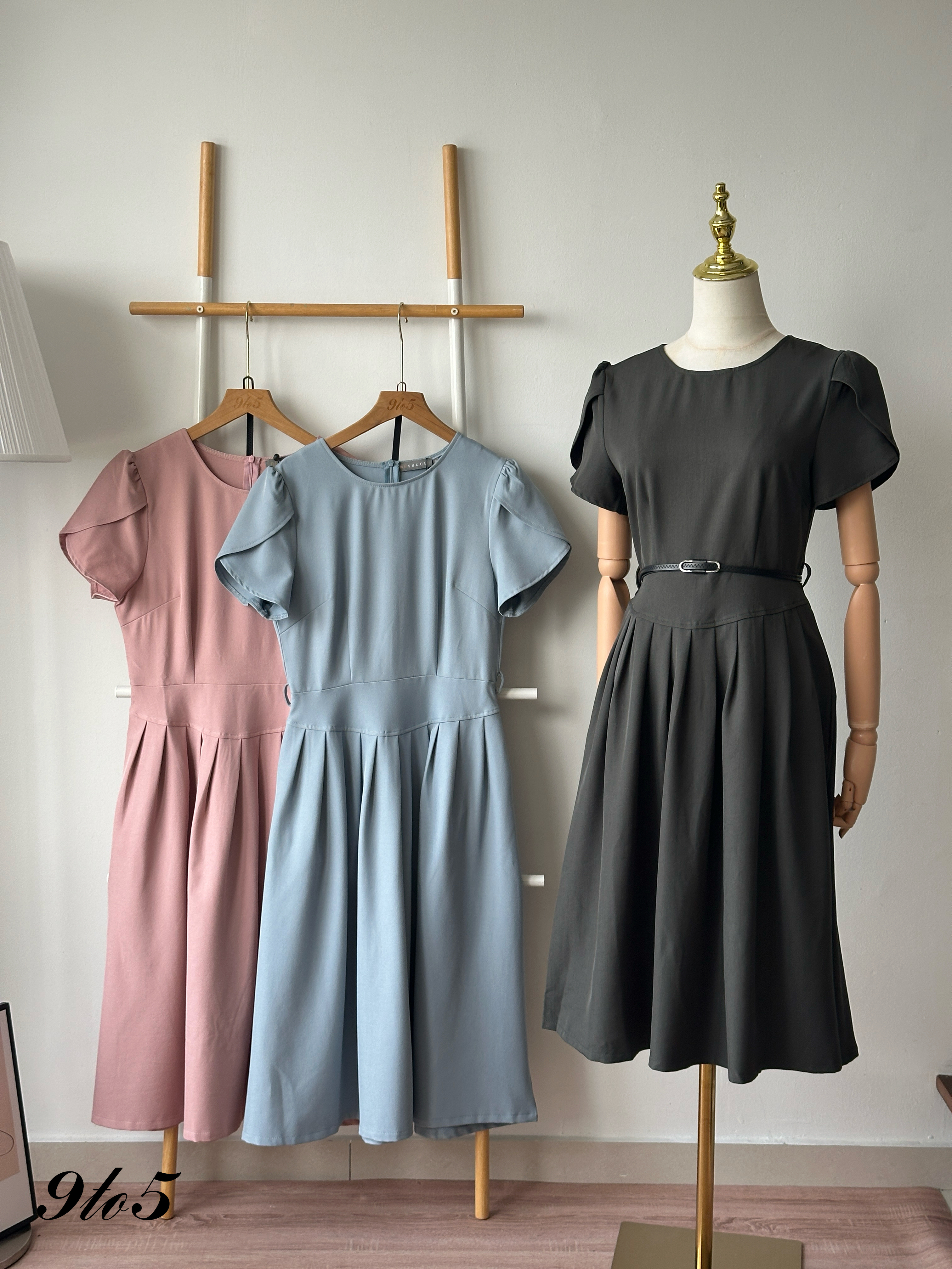 D2369 Puff Sleeve Pleated Dress - 3 Colors 