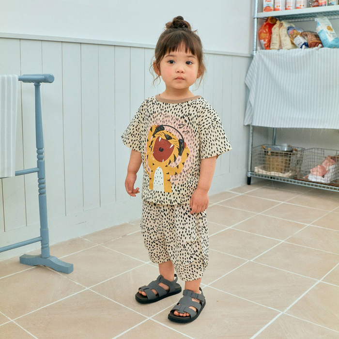 🇰🇷1st.BLUE tee