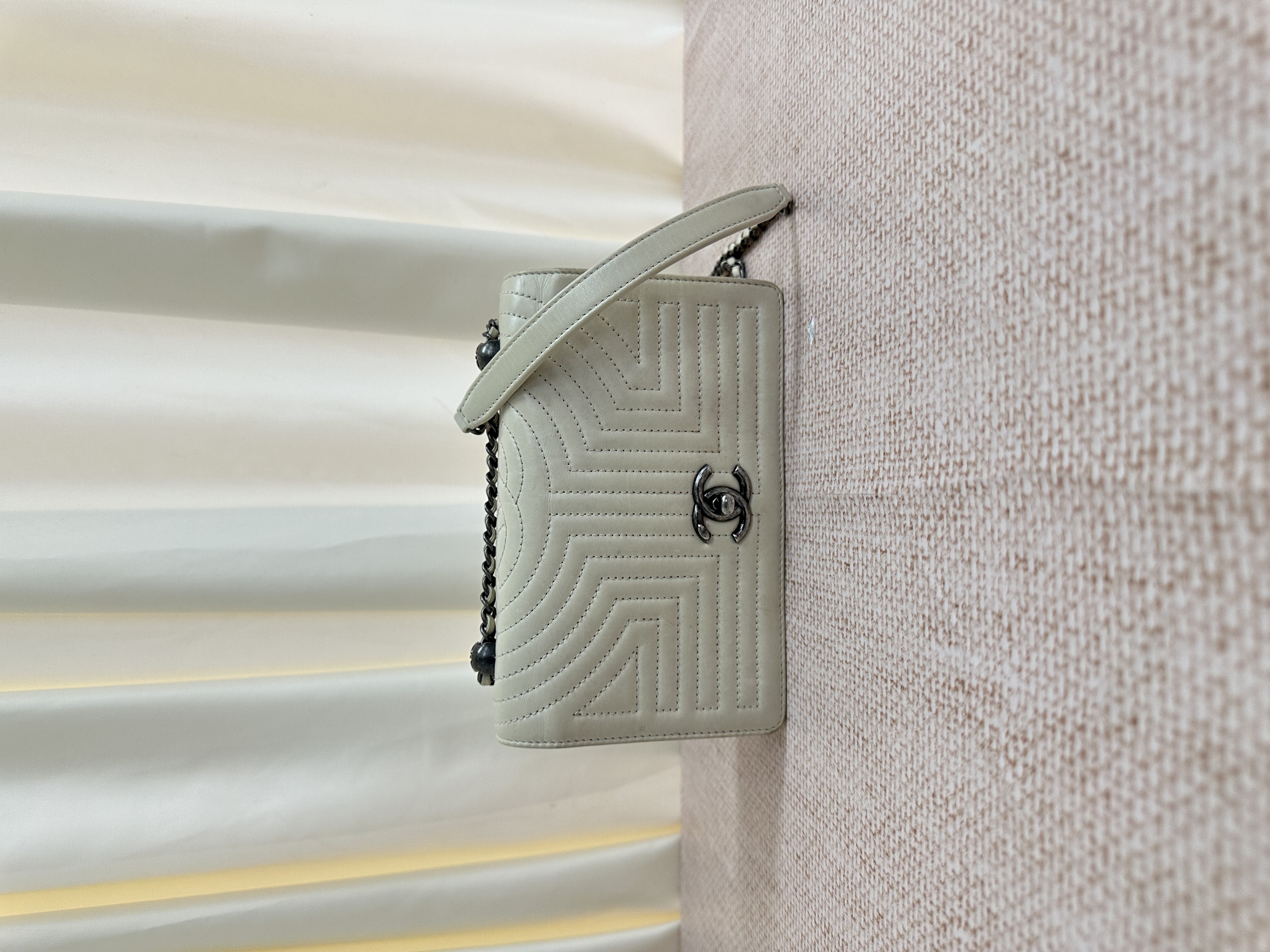 Pre-owned Chanel Korean Garden Flap Bag/ Product Code: 26041614